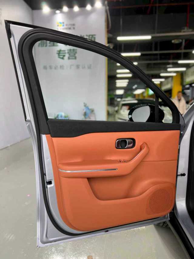 Leapmotor C16 2025 #10 Leapmotor C16 2025 car image #10