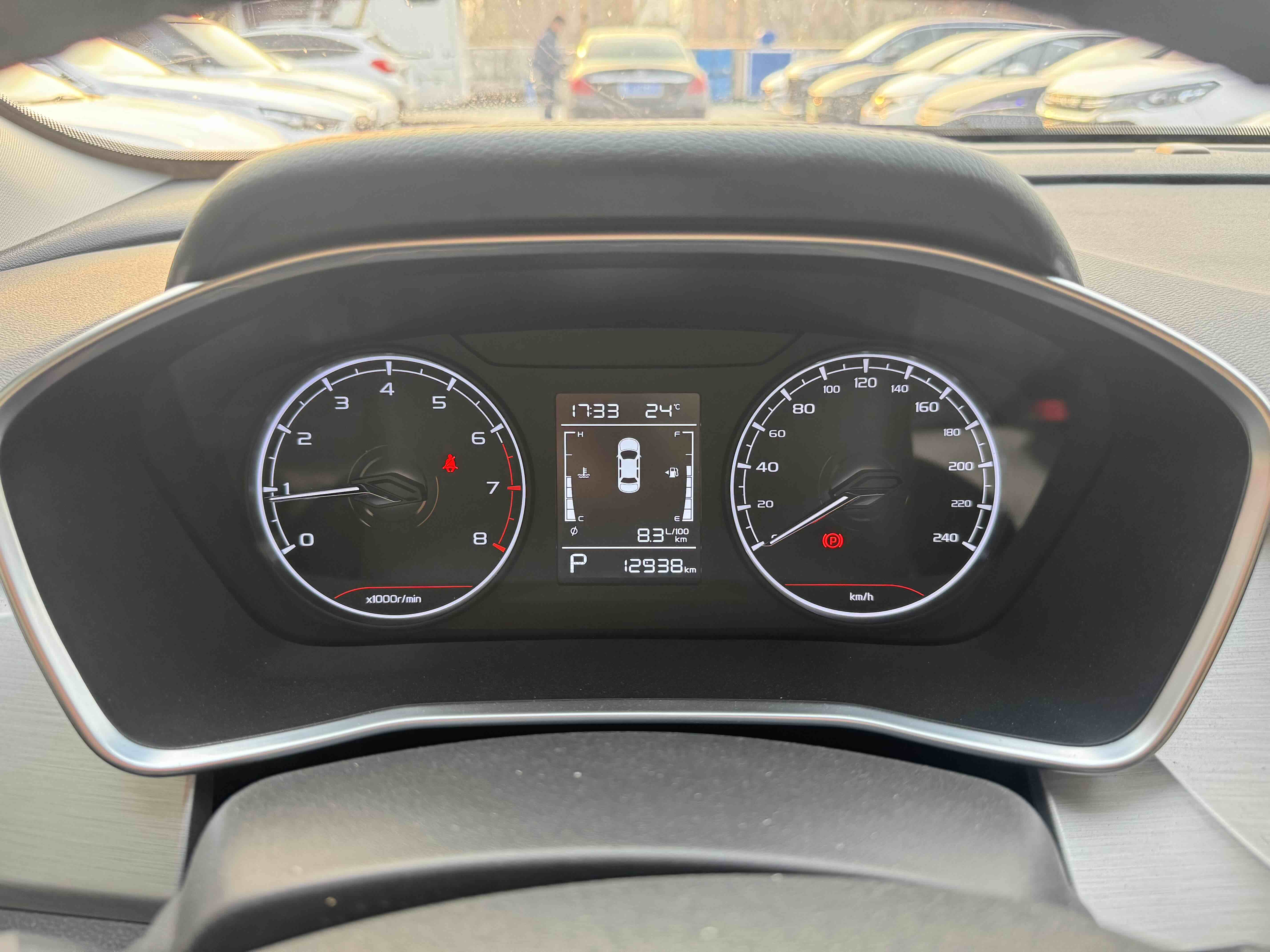 GEELY Coolray 2025 car image #10