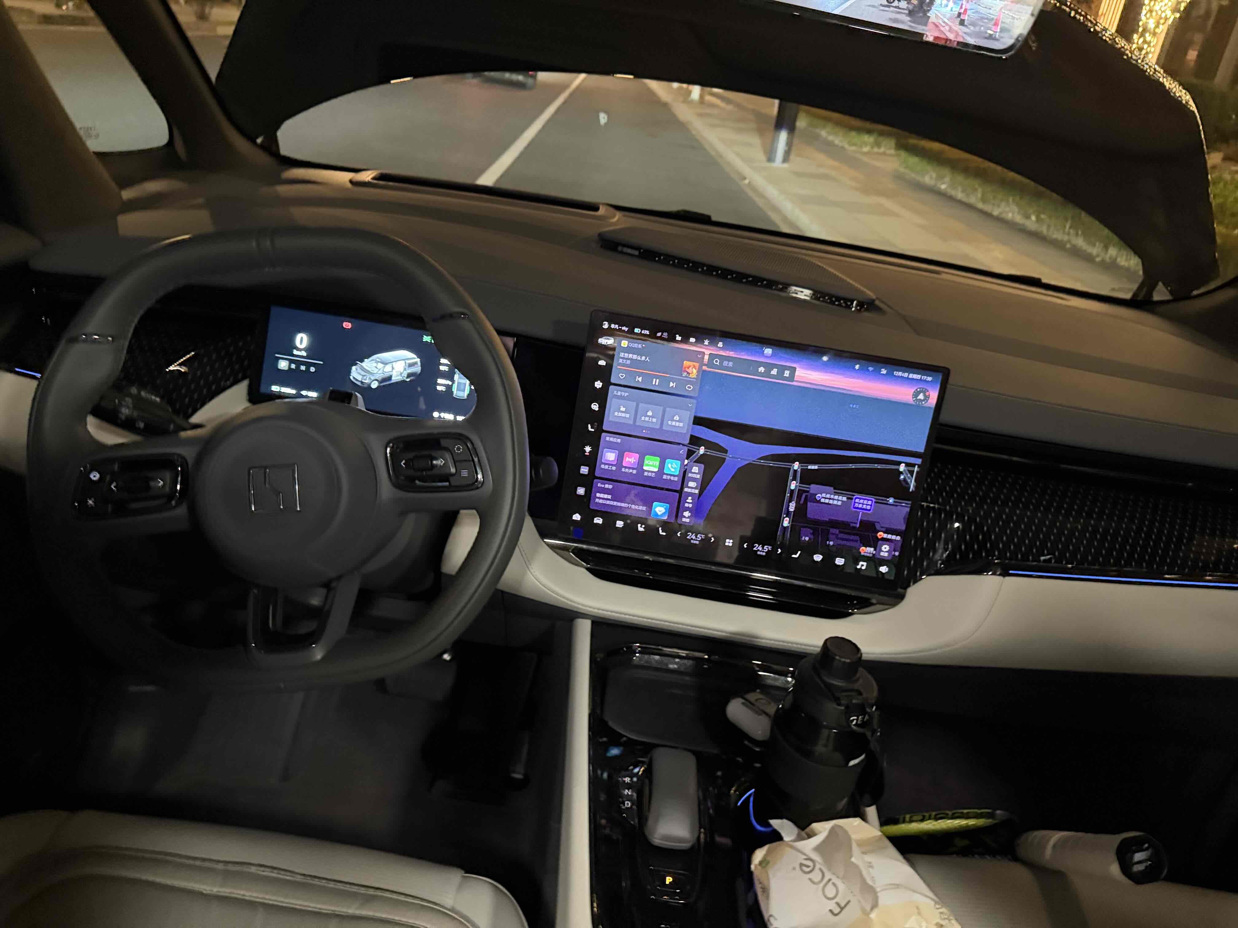 Zeekr 009 2024 imagem de carro #10