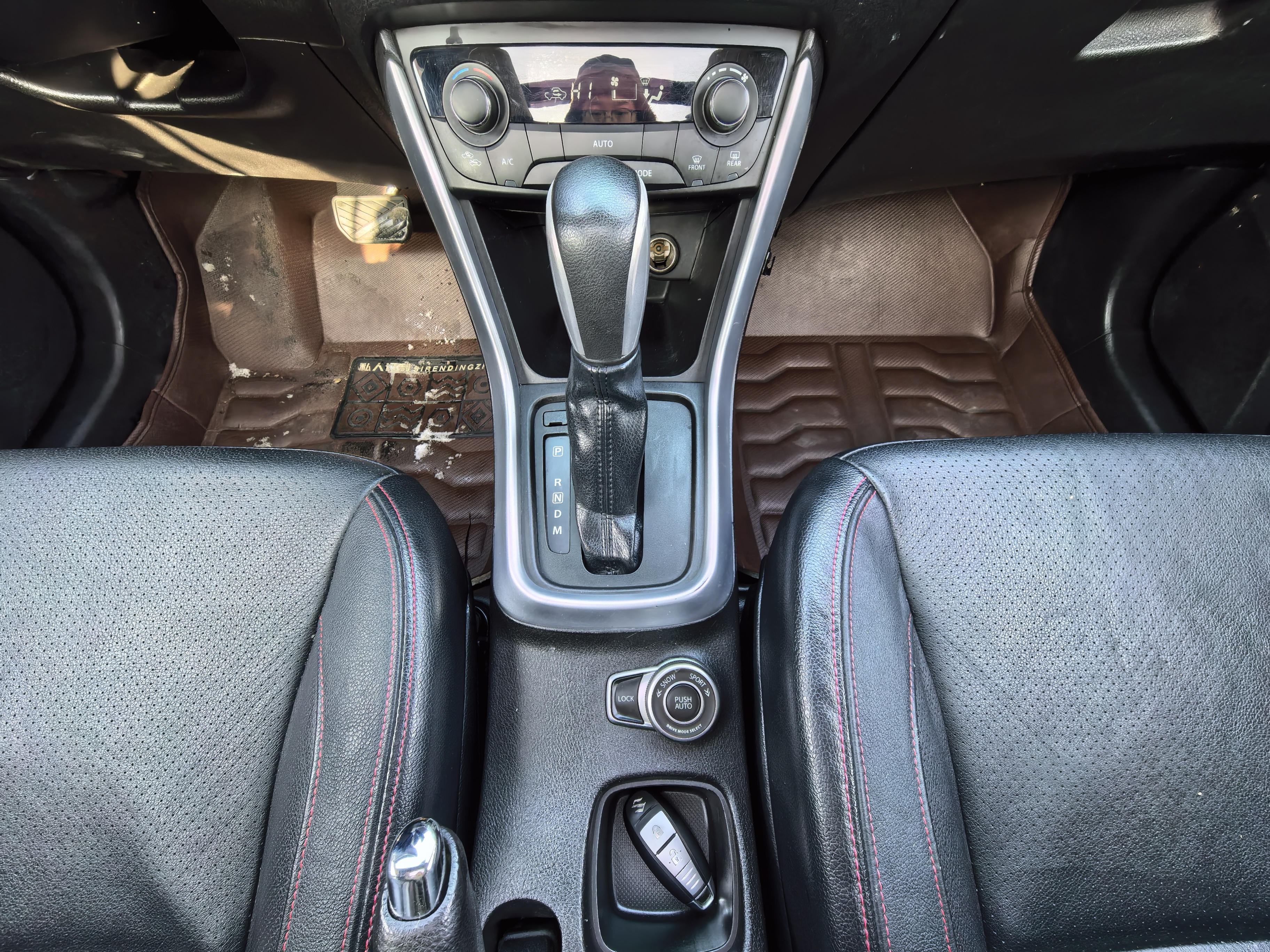 Suzuki S-Cross 2014 صورة سيارة #10