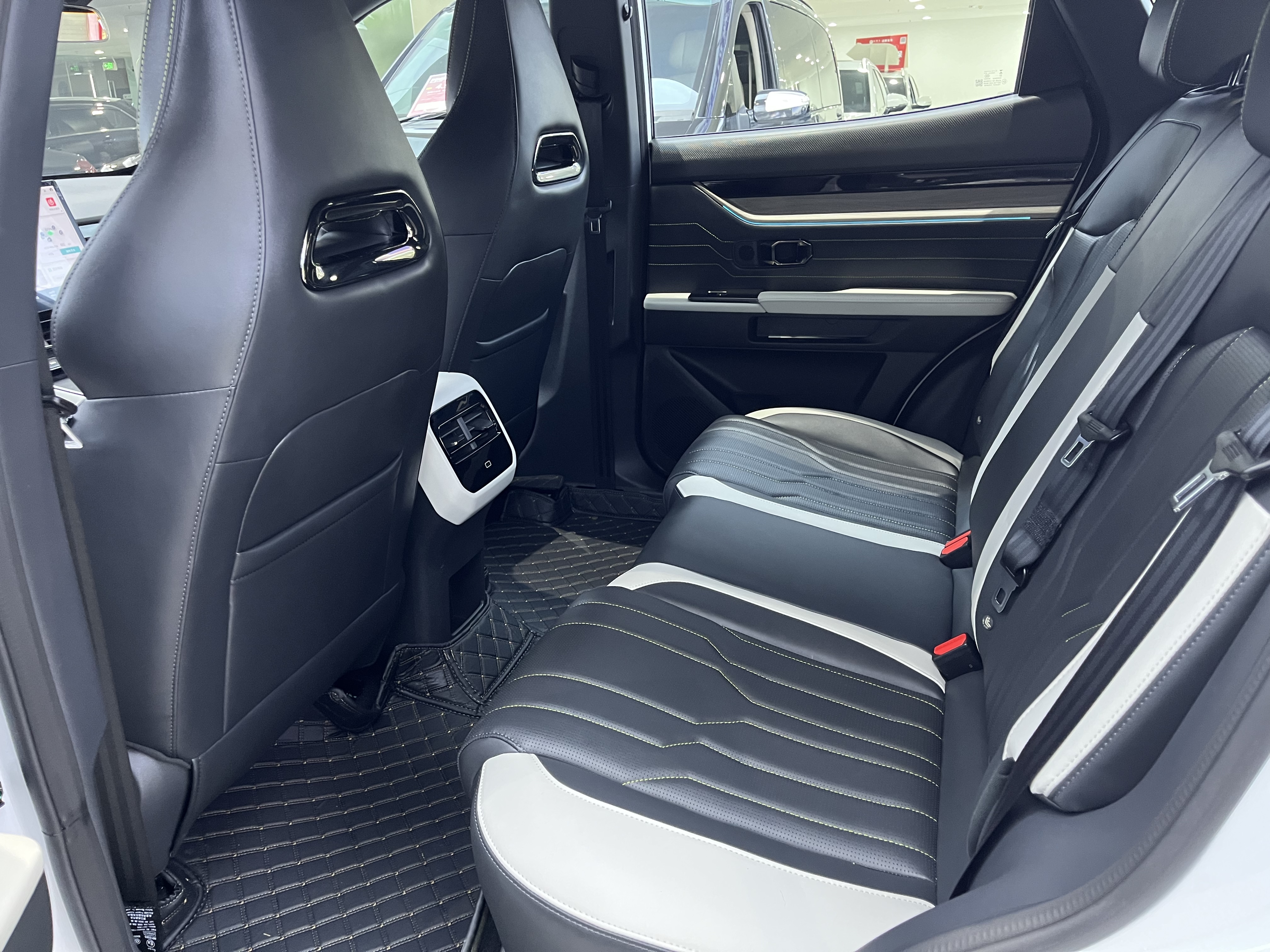 捷途山海 捷途山海L6 2025 #10 捷途山海 捷途山海L6 2025 汽车图片 #10