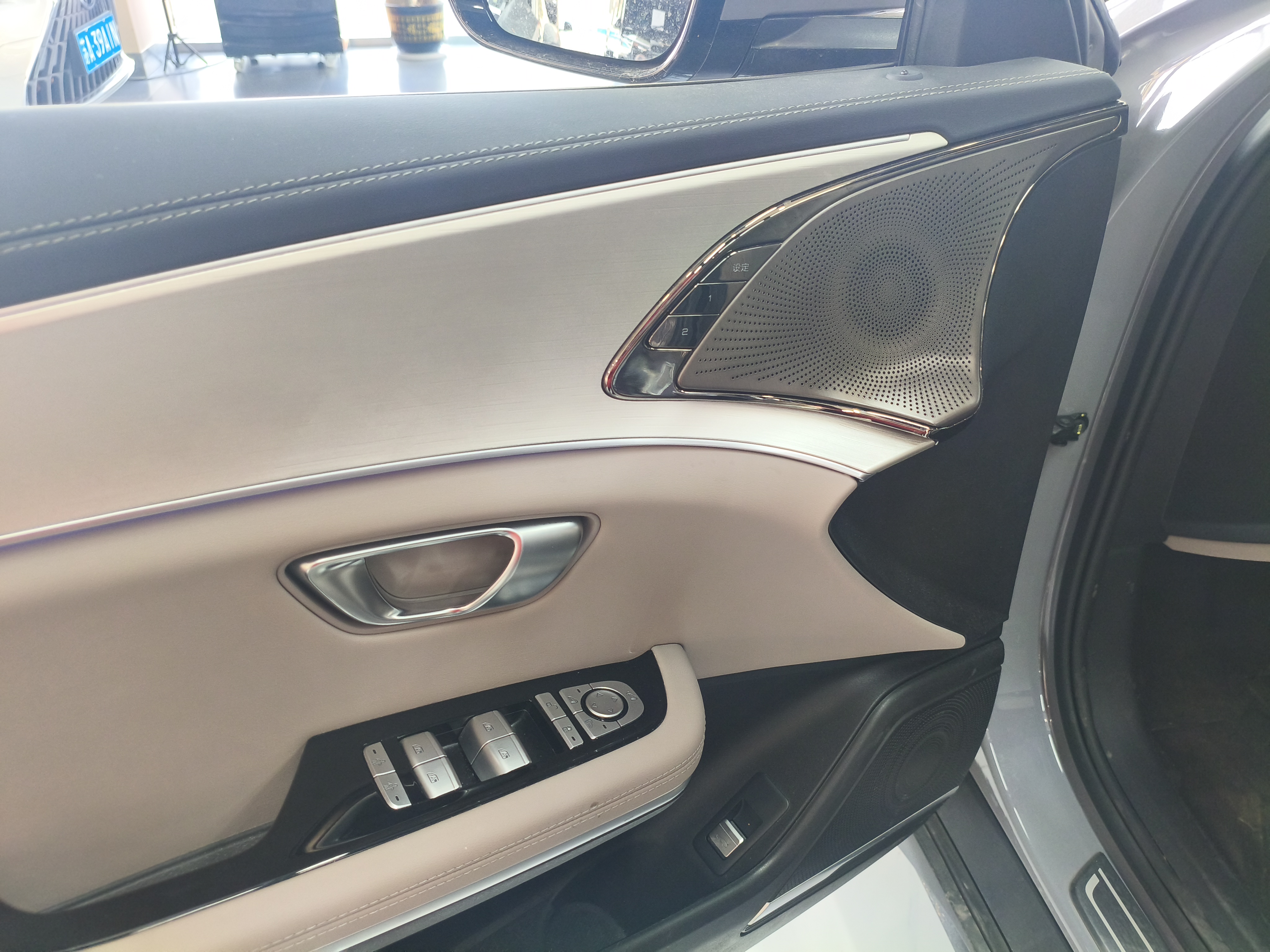 BYD Han 2024 صورة سيارة #10