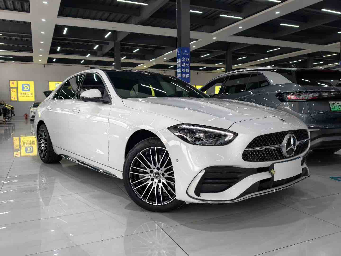 Mercedes-Benz C Class 2025 car image #10