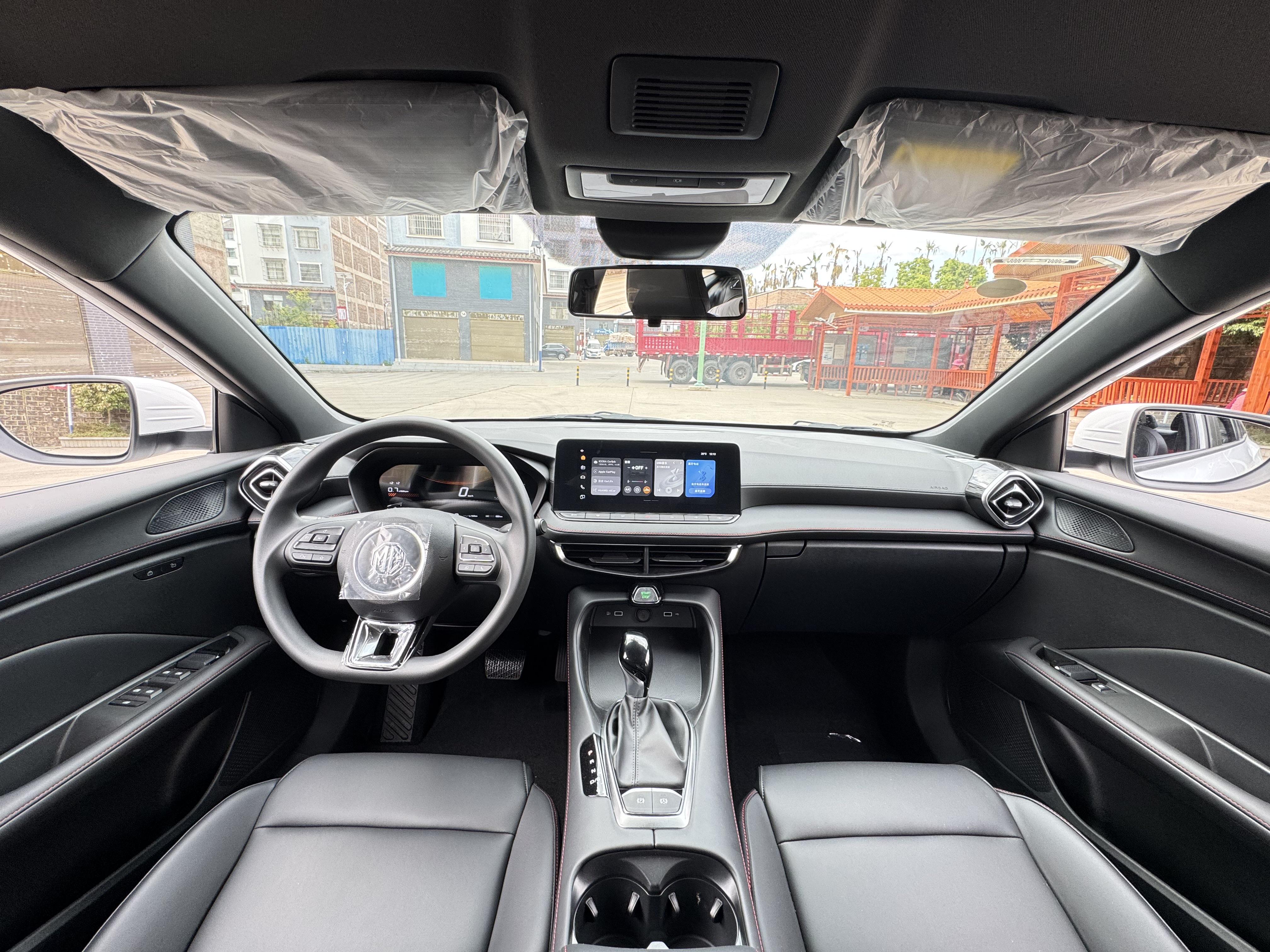 2025 immagine di auto #10