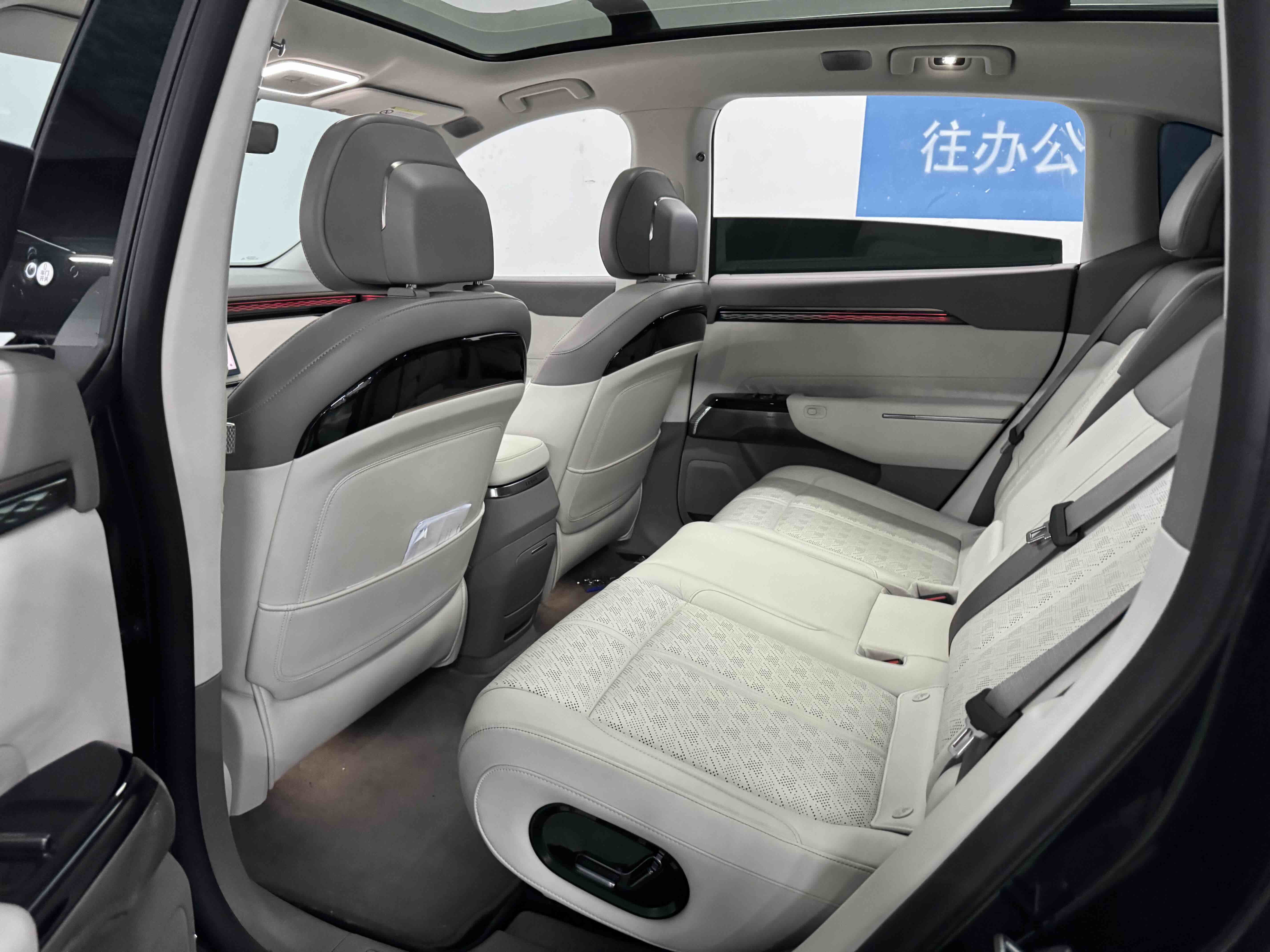 Zeekr 7X 2024 #10 Zeekr 7X 2024 car image #10