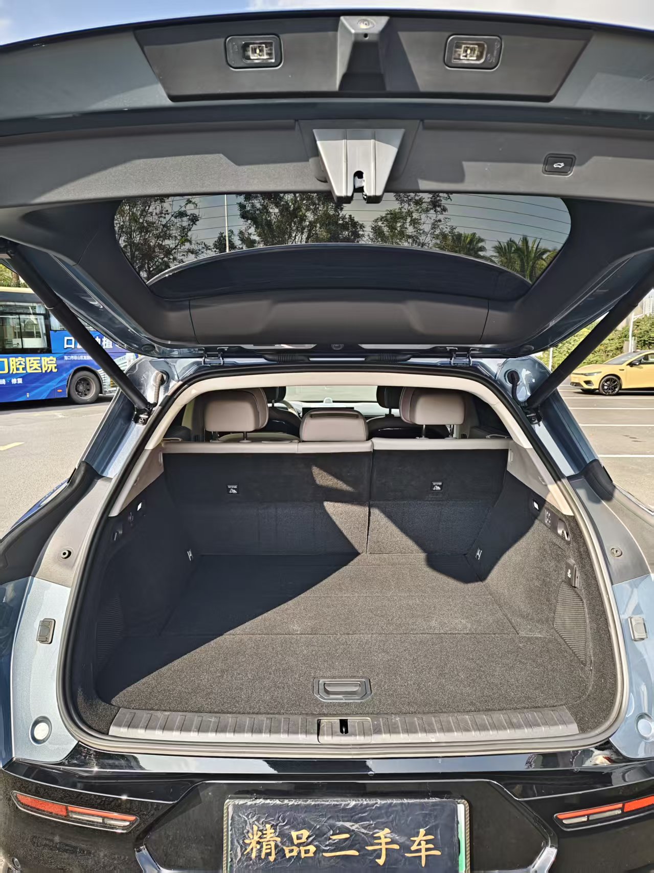 Zeekr 7X 2024 car image #10
