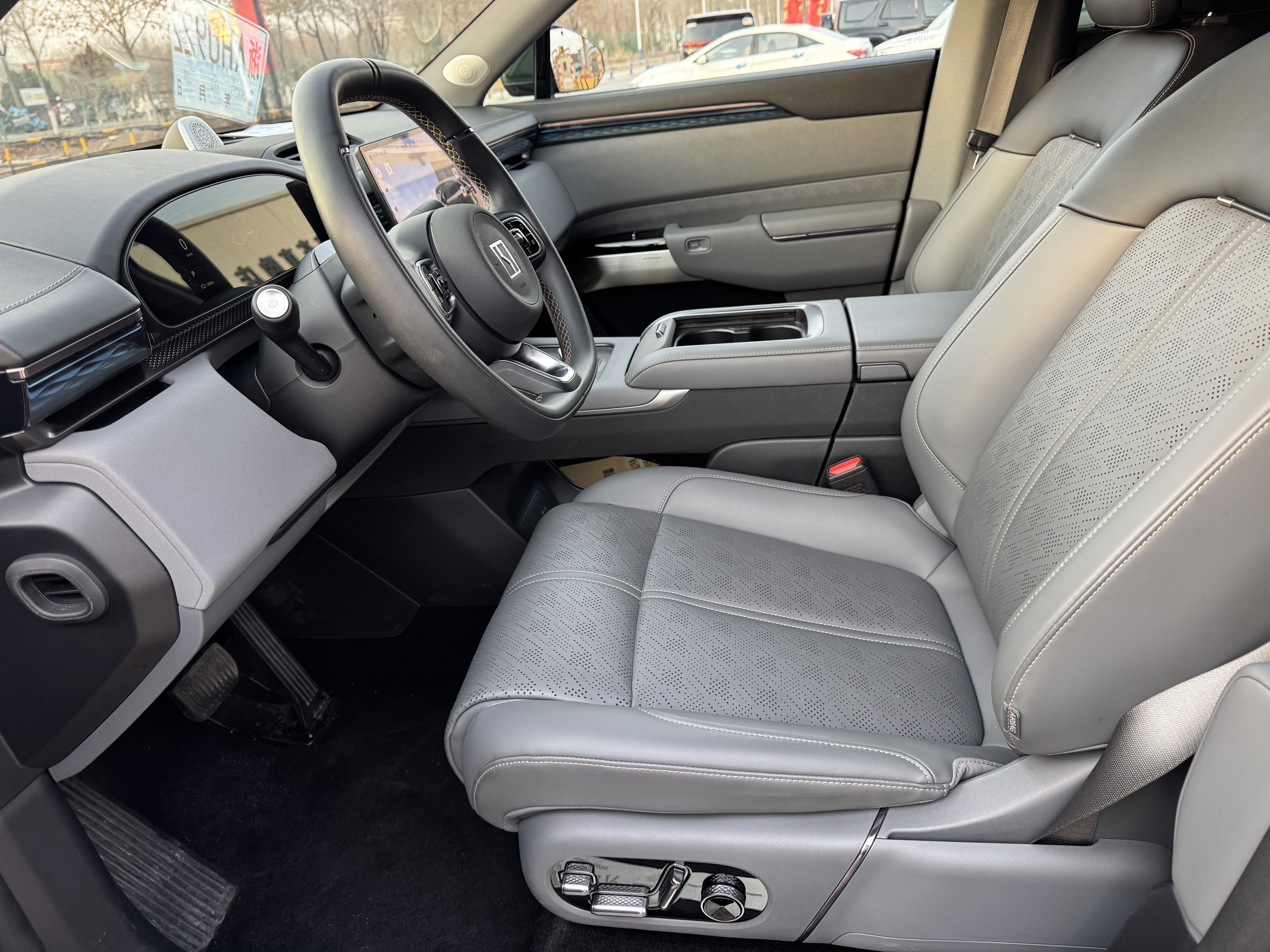 极氪 极氪7X 2024 汽车图片 #10