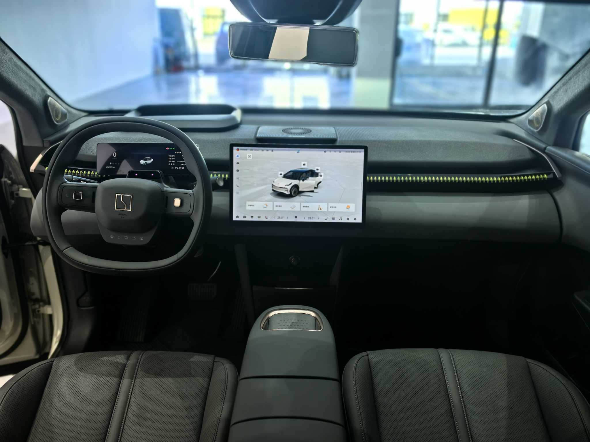 极氪 极氪X 2024 汽车图片 #10