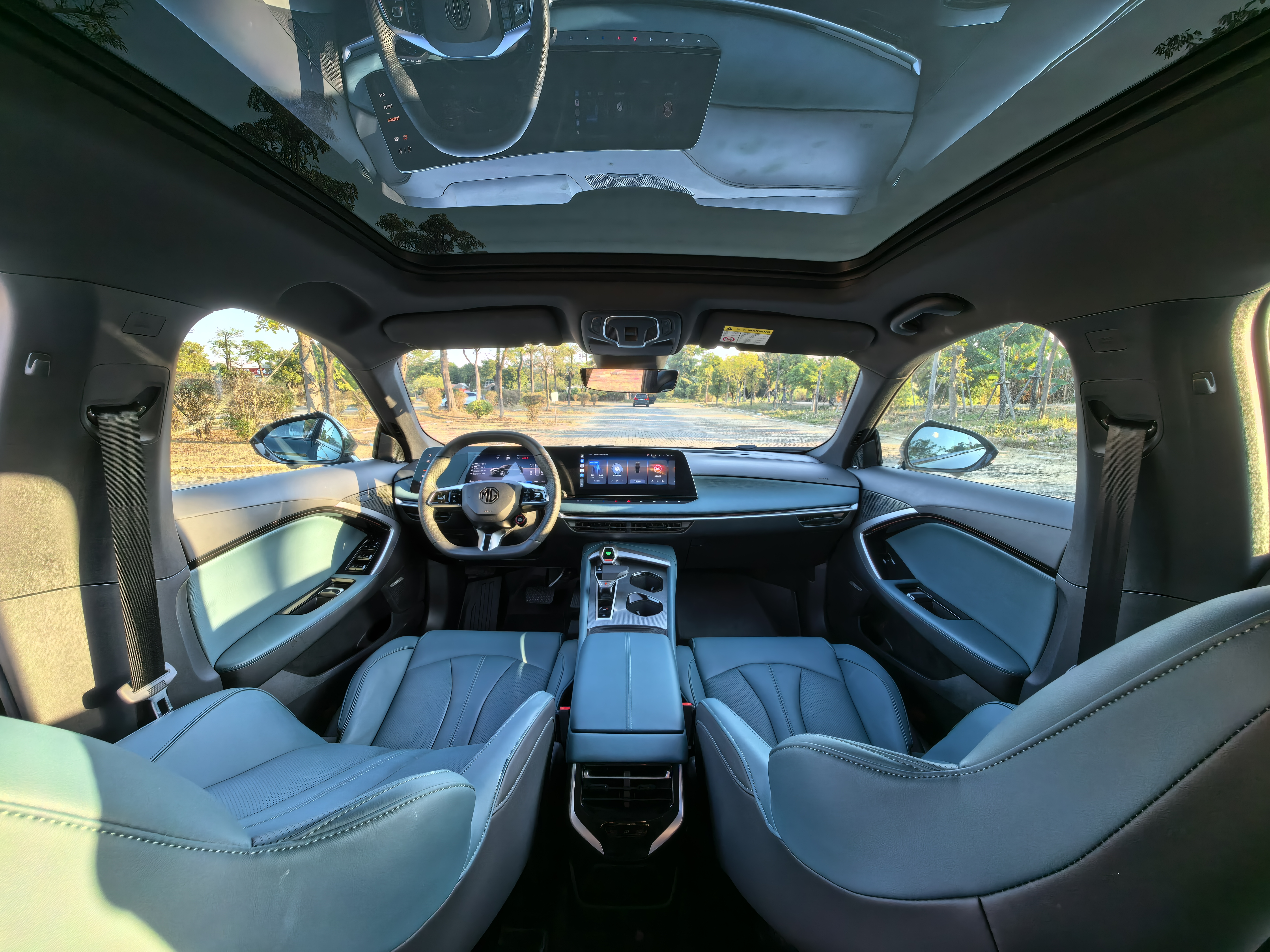 MG 7 2025 car image #10