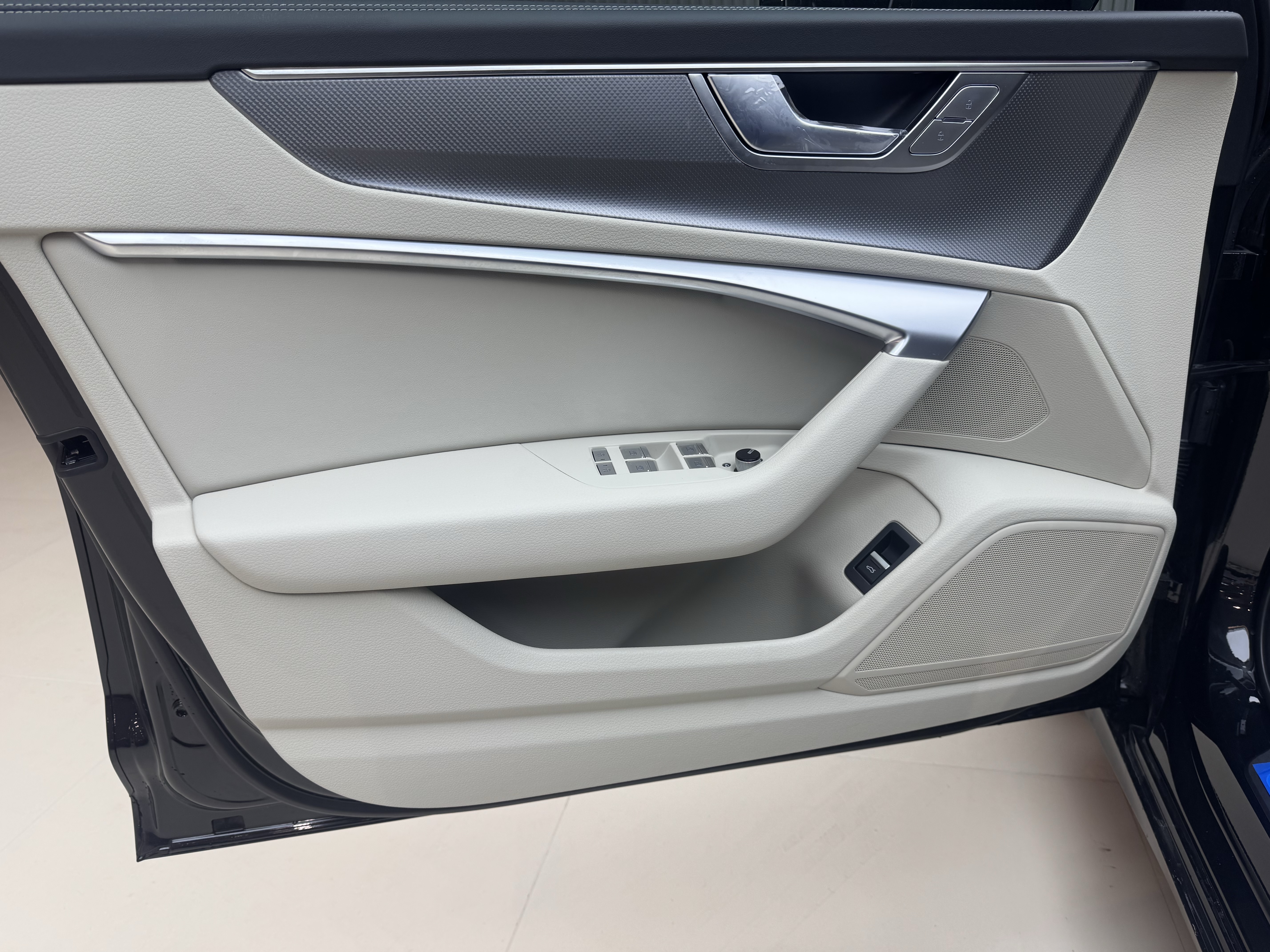 Audi A6L 2026 car image #10