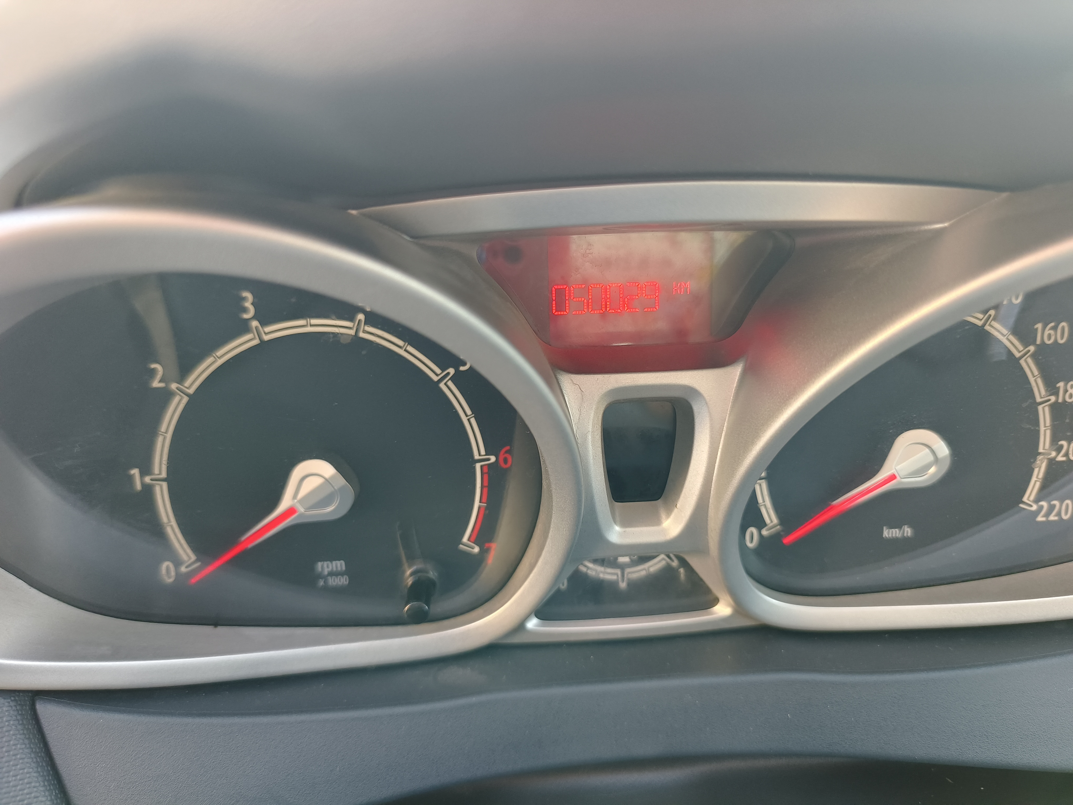 Ford Fiesta 2010 car image #10