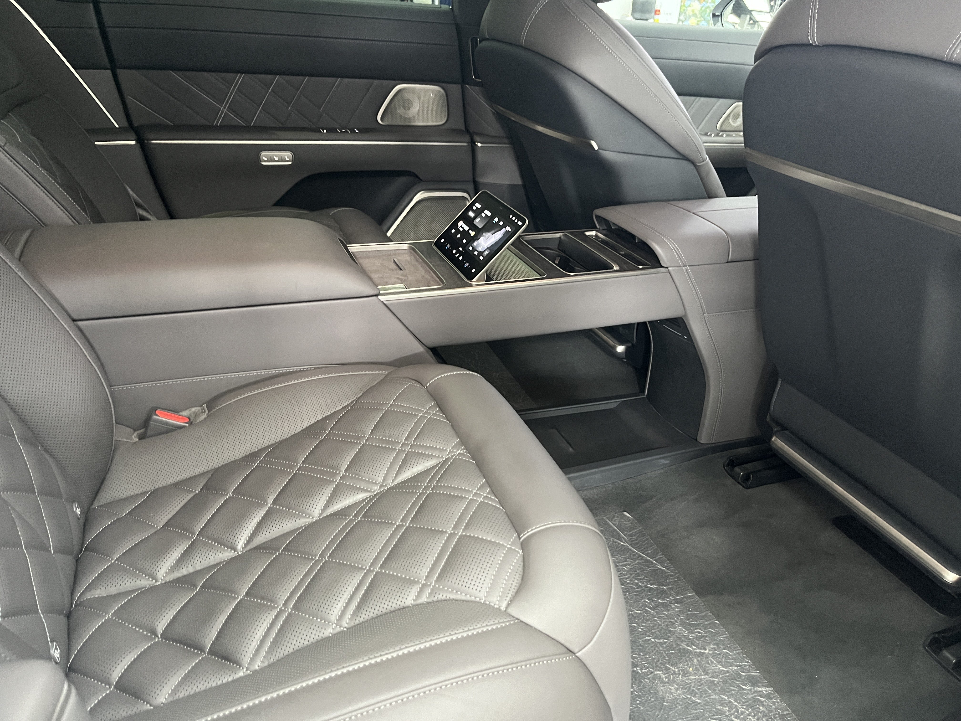 蔚来 蔚来ET9 2025 汽车图片 #10