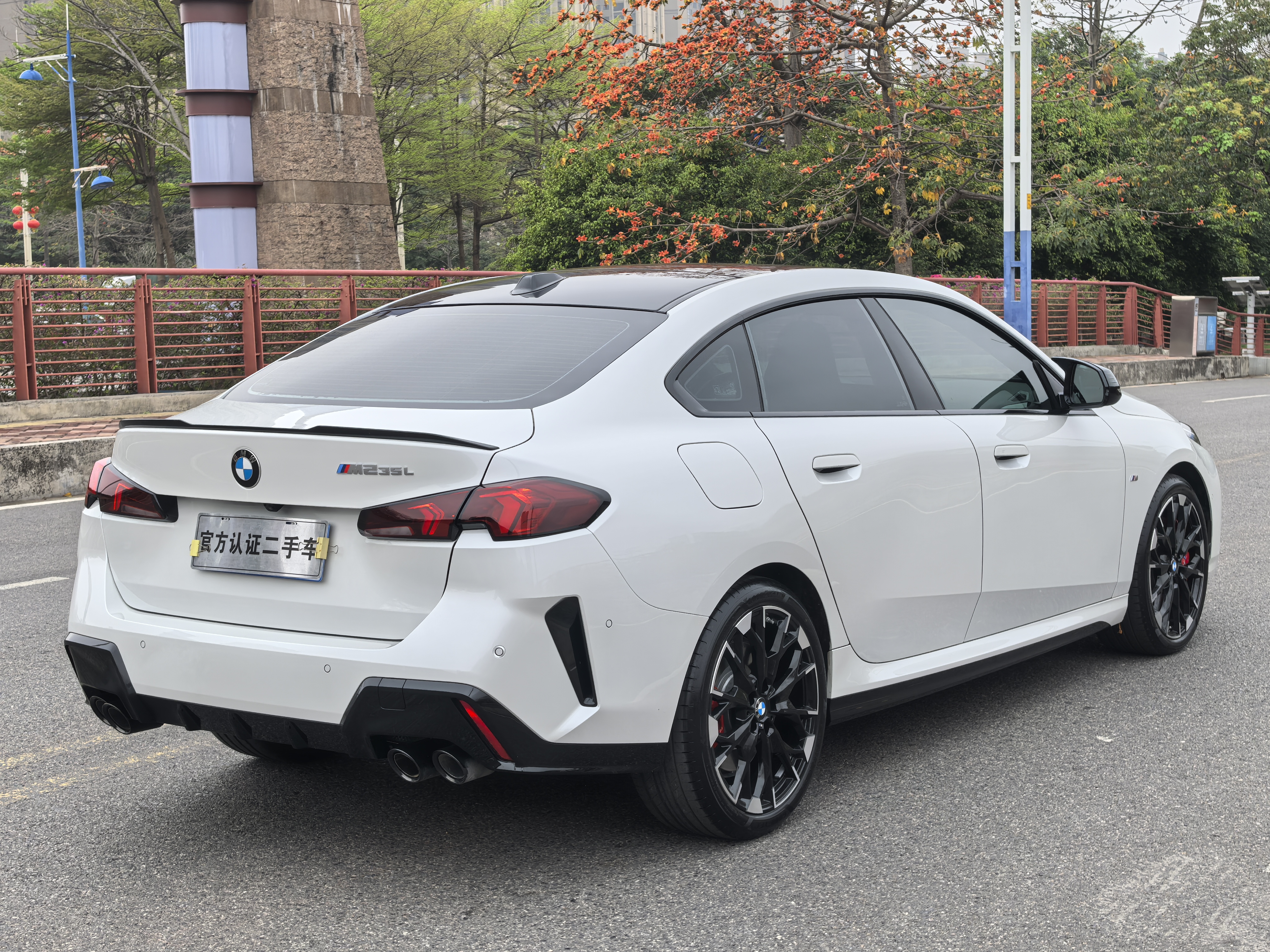 BMW M235L 2025 صورة سيارة #10