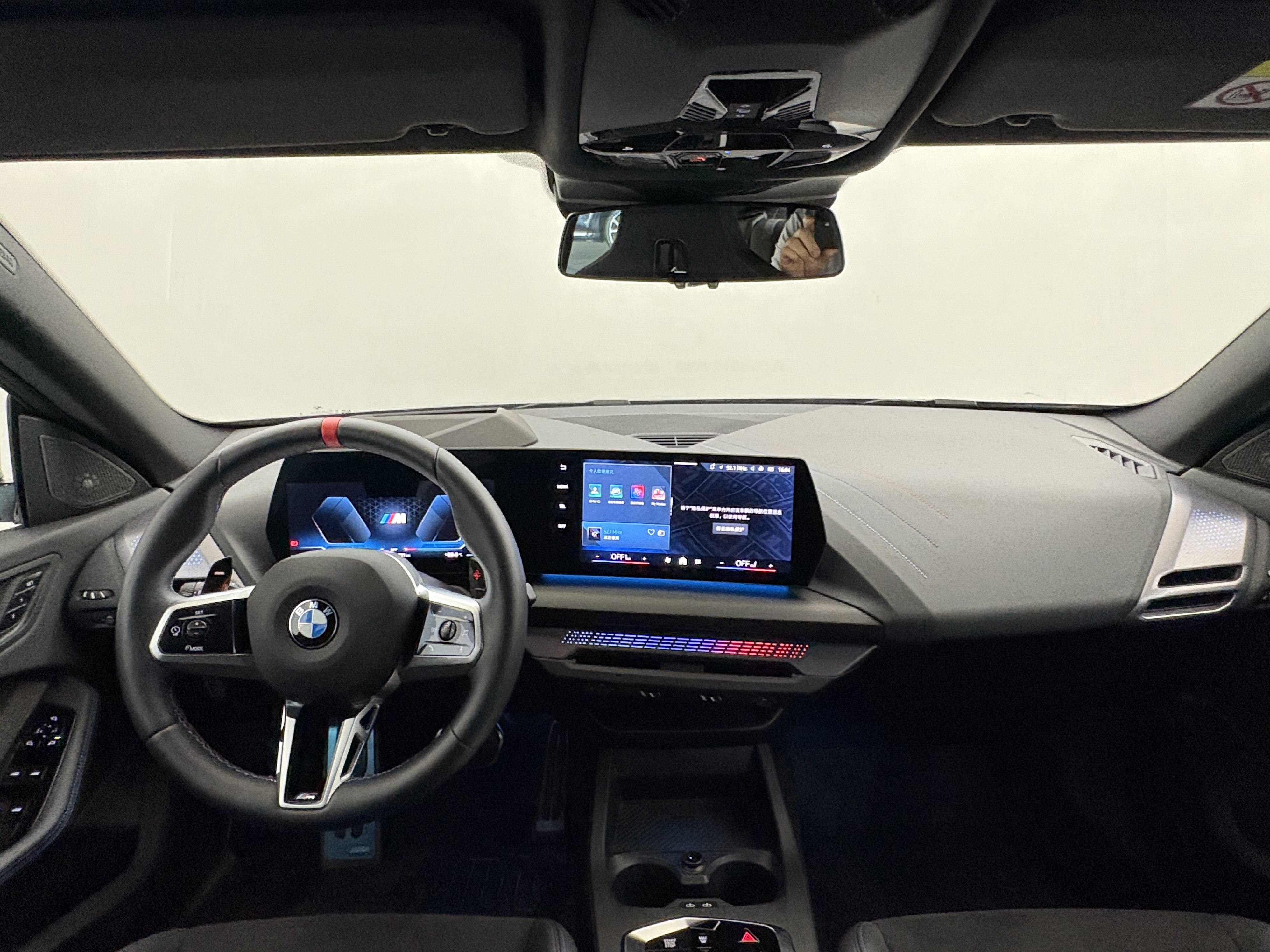 BMW M235L 2024 #10 BMW M235L 2024 car image #10