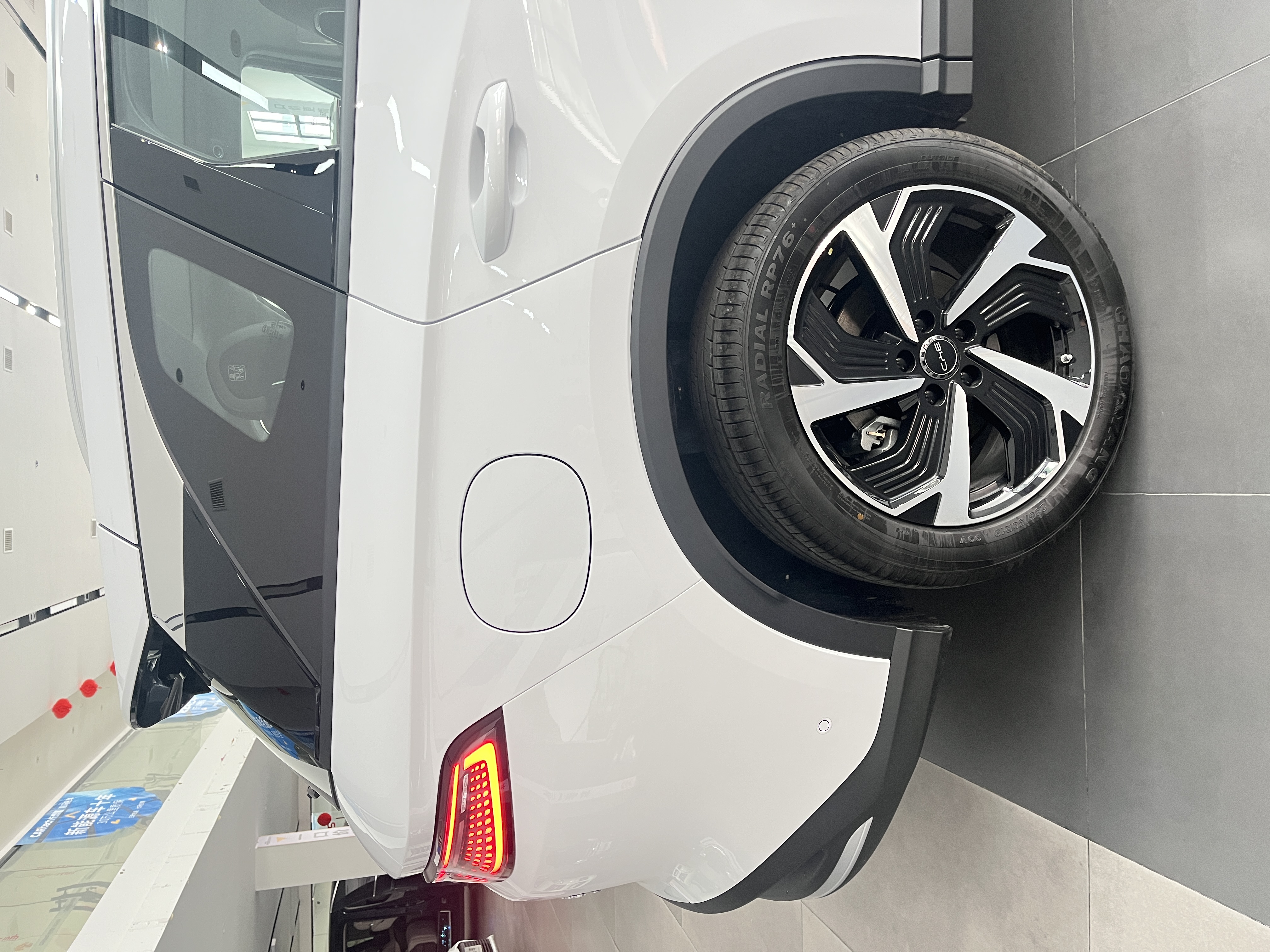 BYD Sea Lion 05 DM-i 2025 car image #10