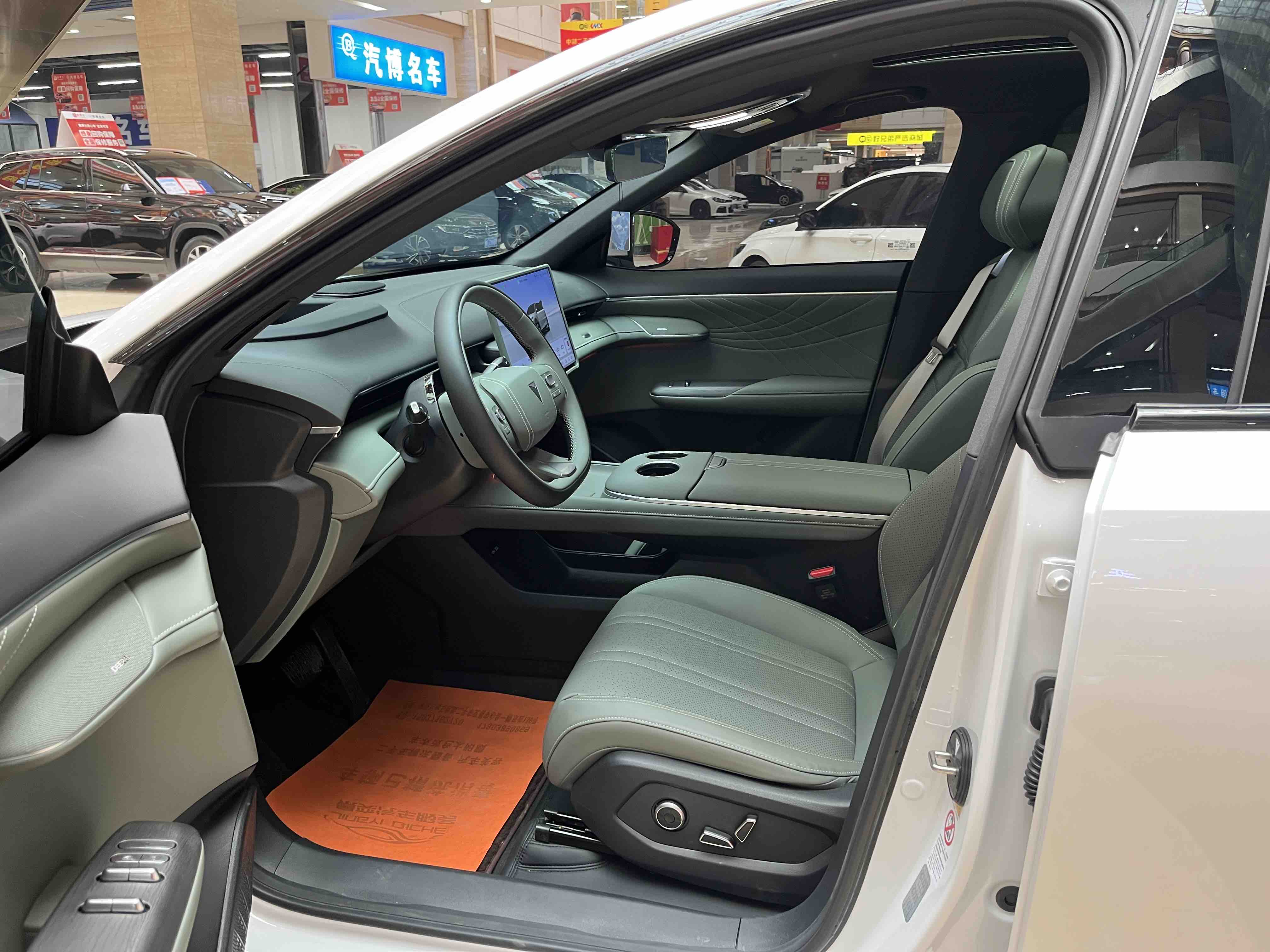 Deepal S07 2025 image de voiture #10