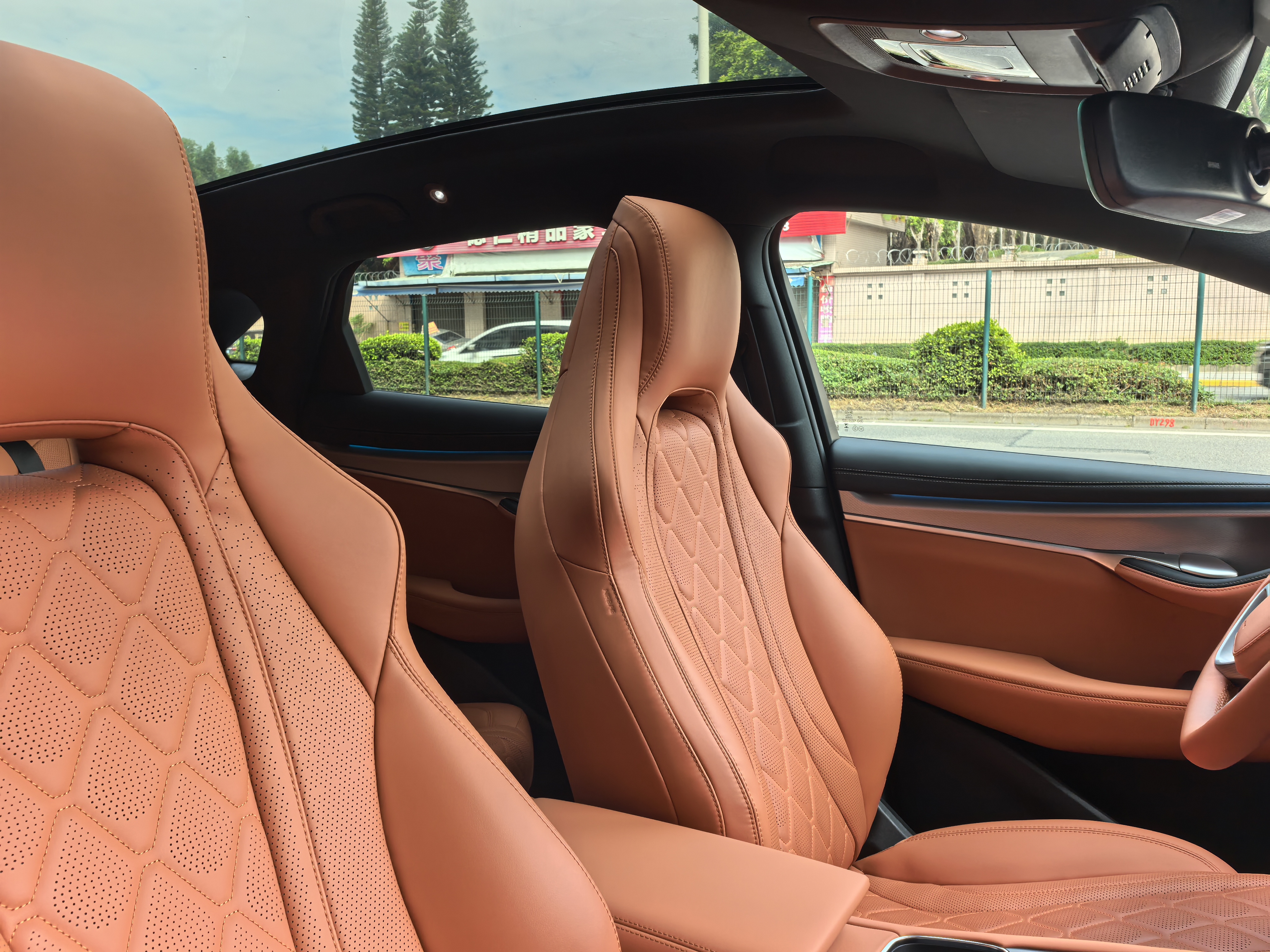 BYD Sea Lion 07 EV 2025 car image #10