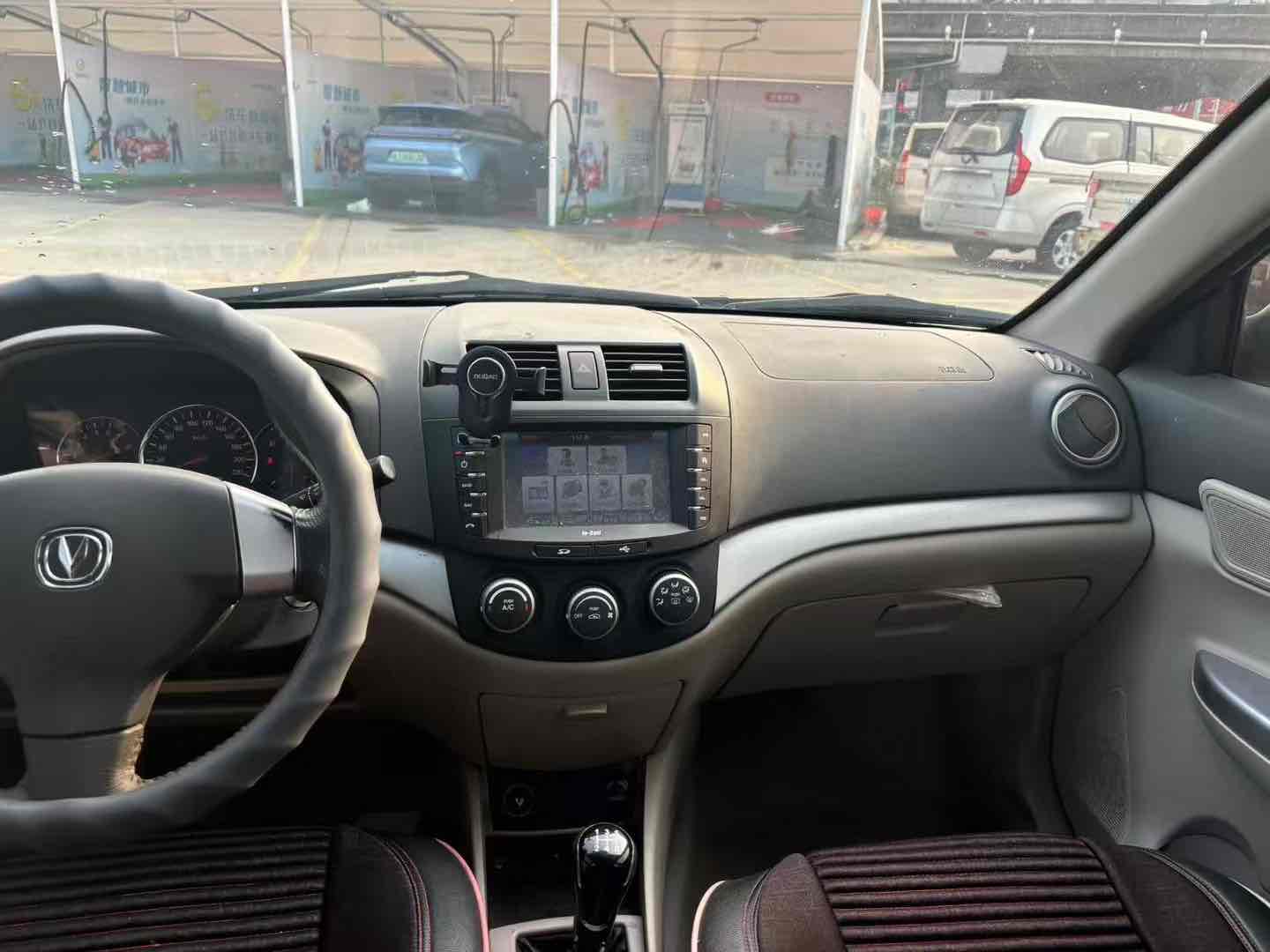 Changan Alsvin V5 2014 car image #10
