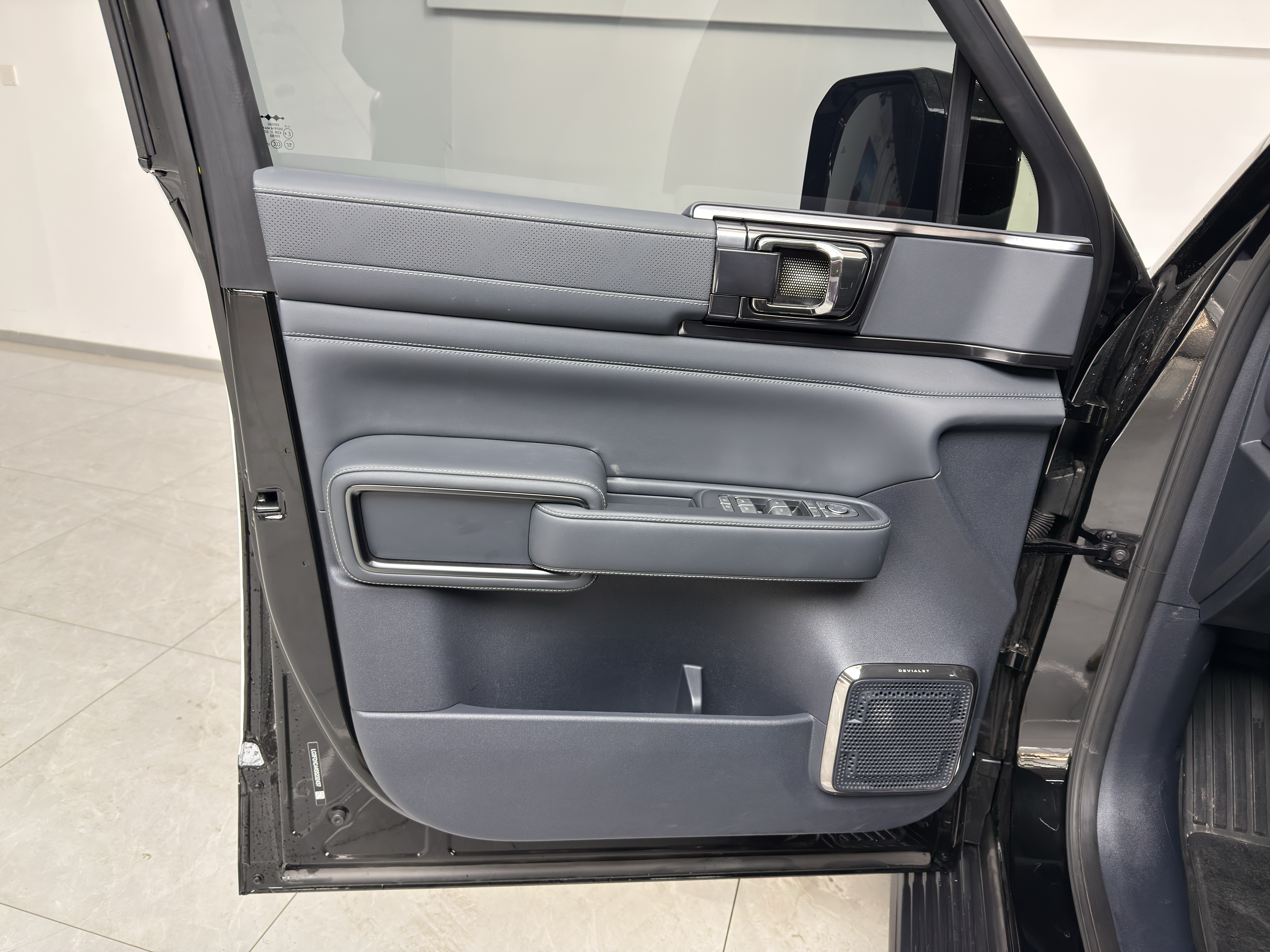 FangChengBao Leopard 5 2025 car image #10