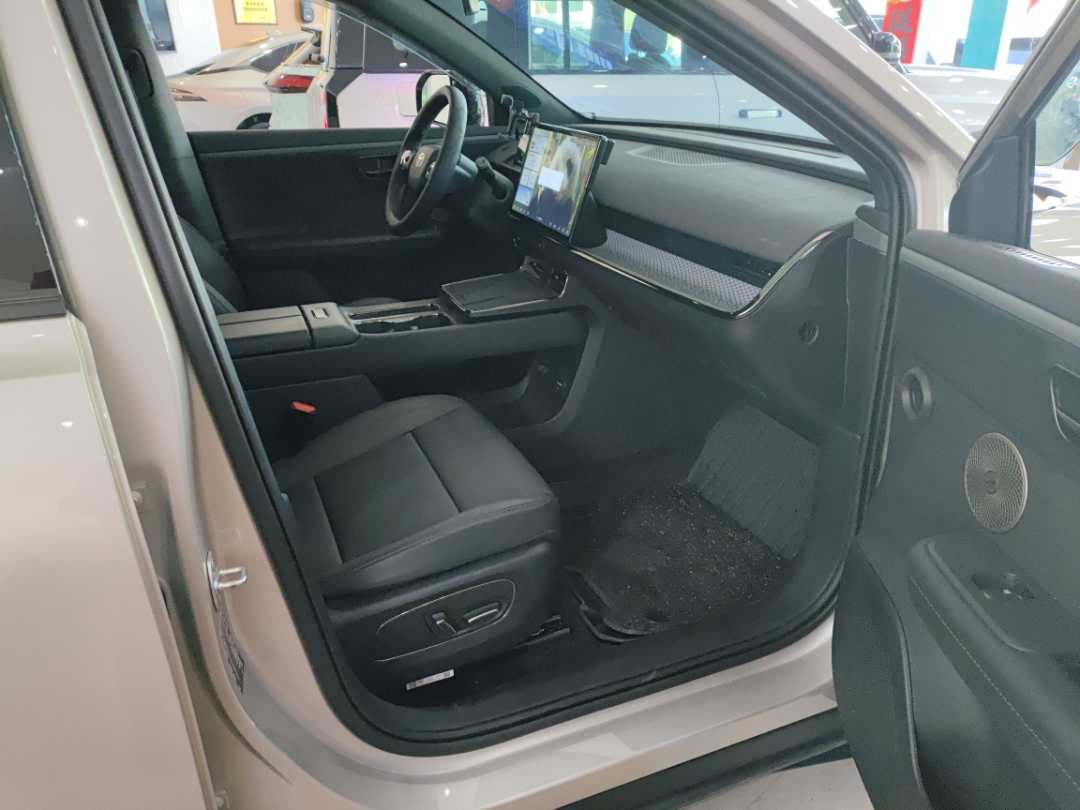 Toyota Bozhi 3X 2025 immagine di auto #10