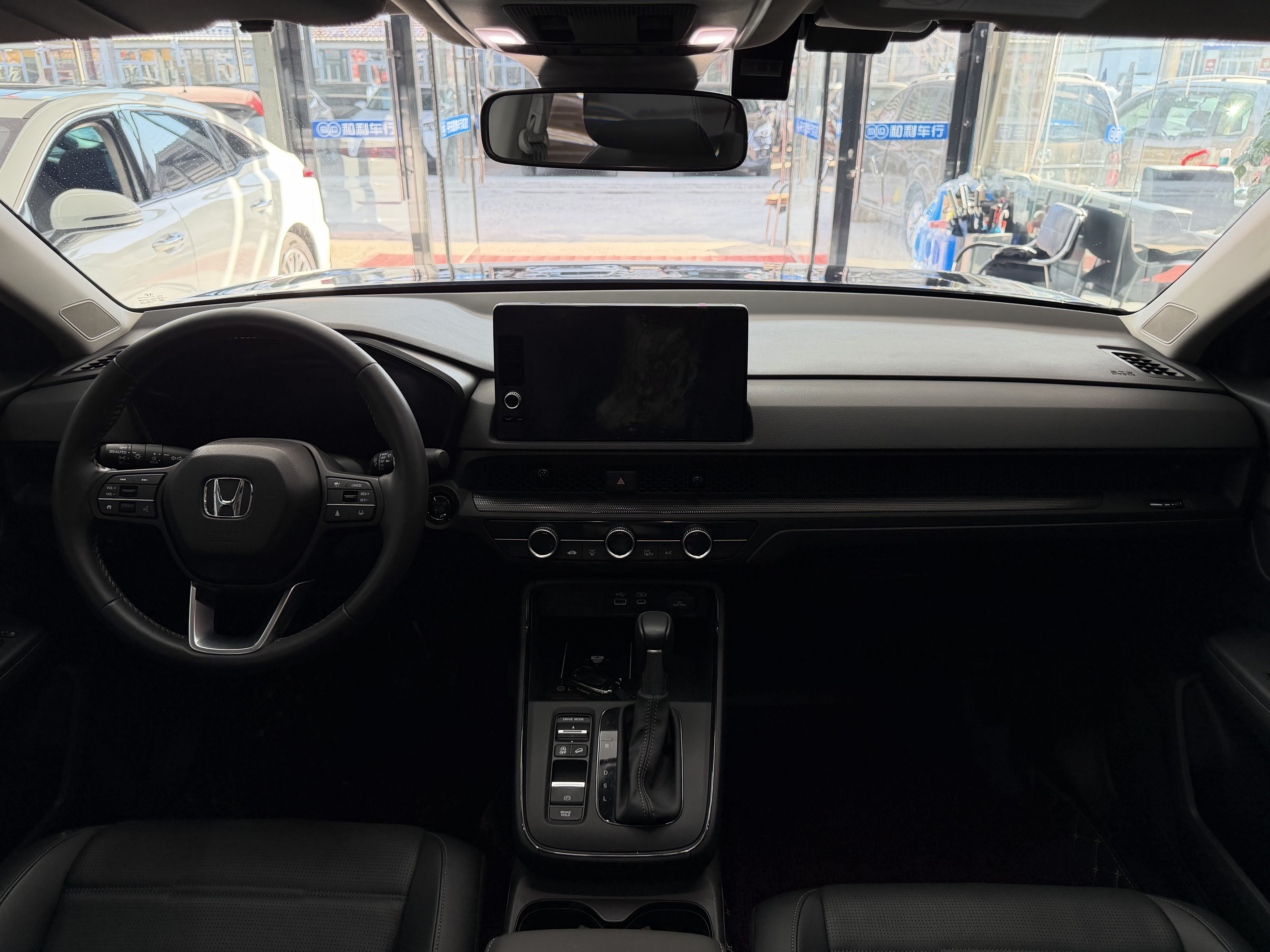 Honda CR-V 2025 car image #10