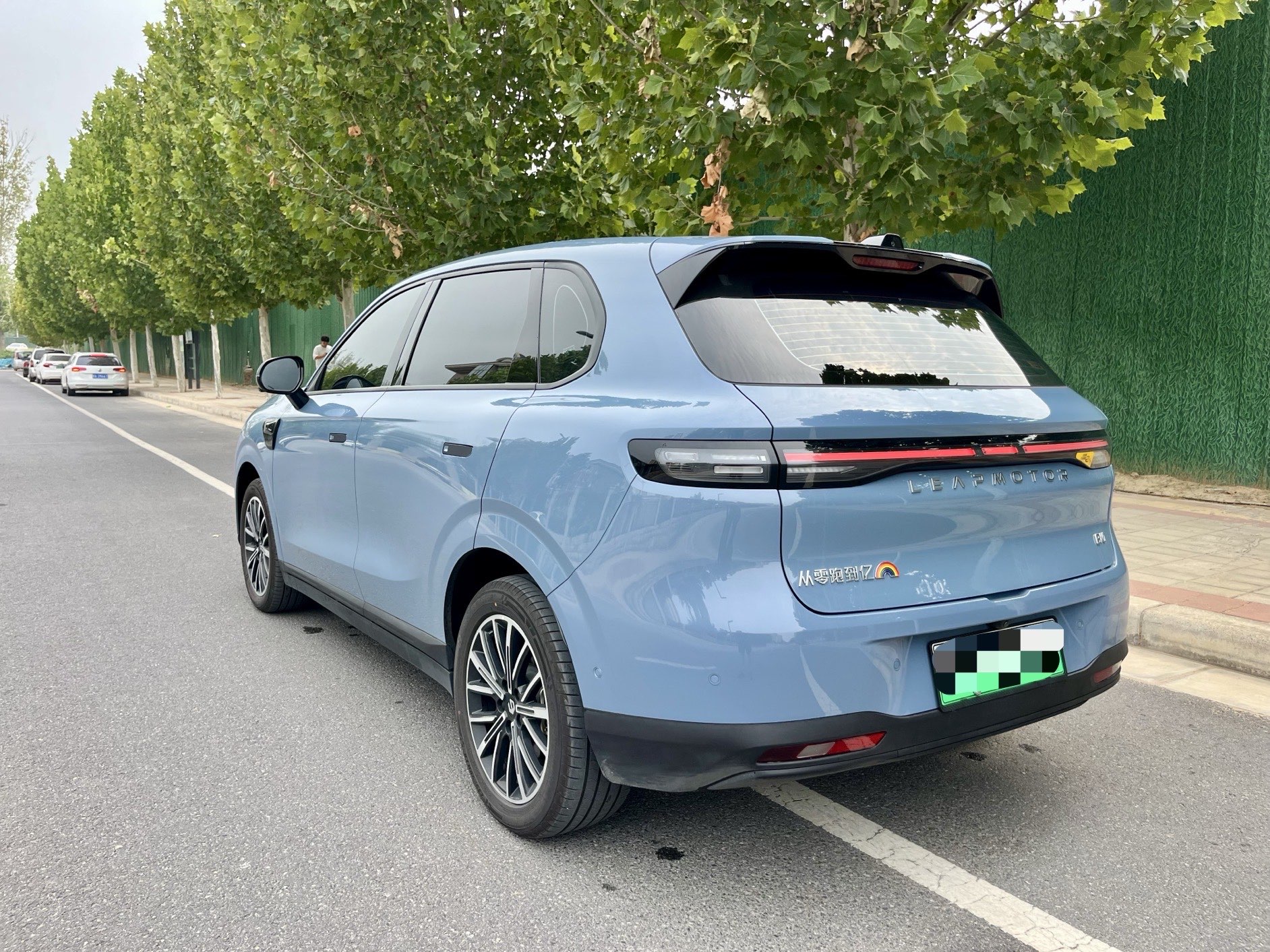 零跑汽车 零跑B10 2025 汽车图片 #10