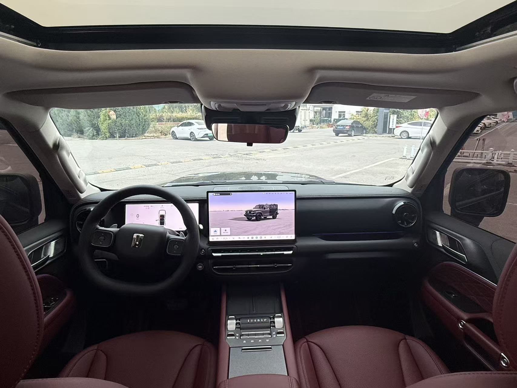 Tank 300 New Energy 2025 car image #10