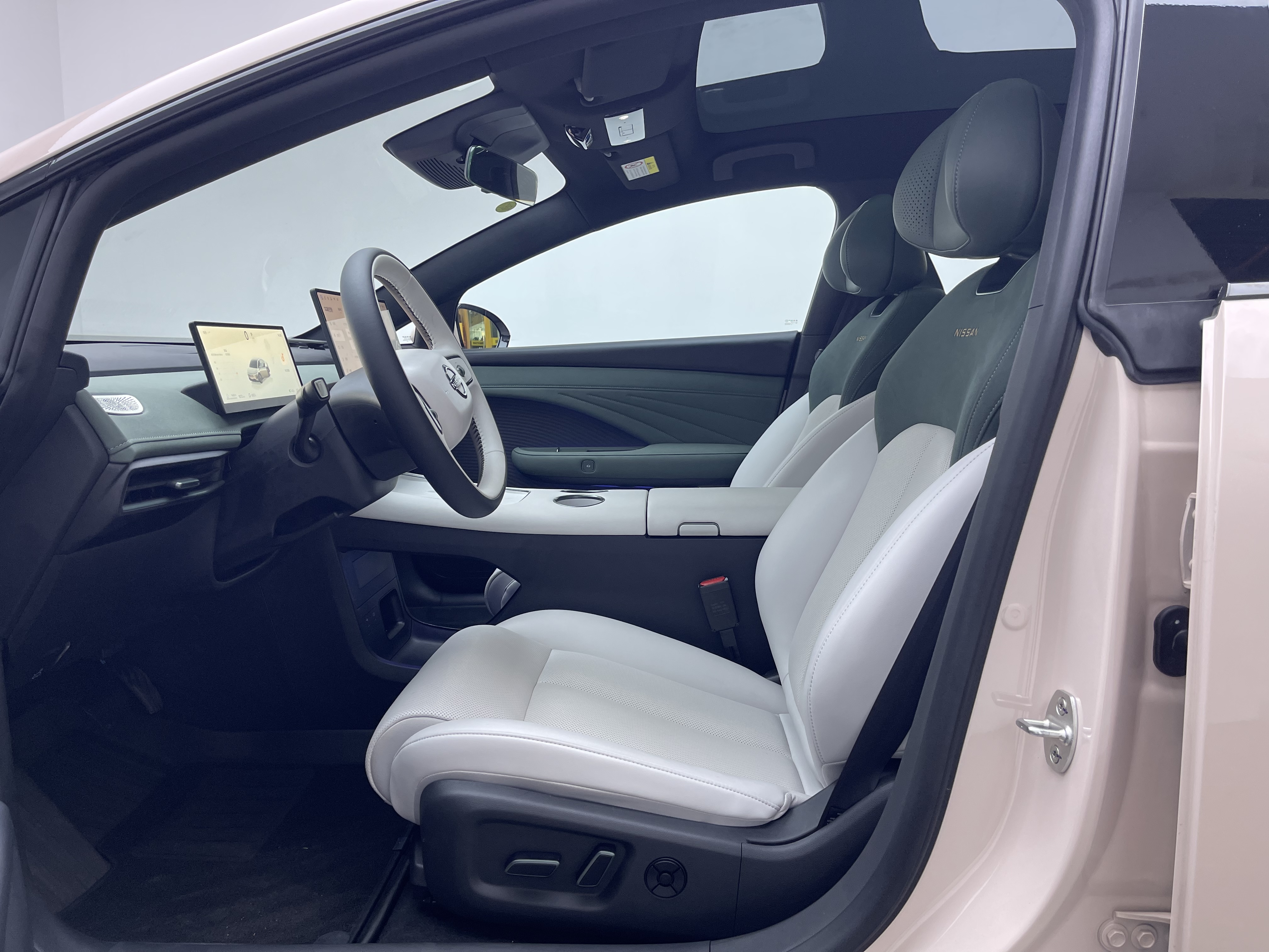 日产 日产N7 2025 汽车图片 #10