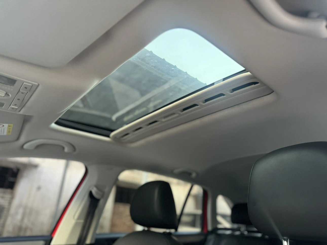 Skoda Rapid Spaceback 2015 car image #10