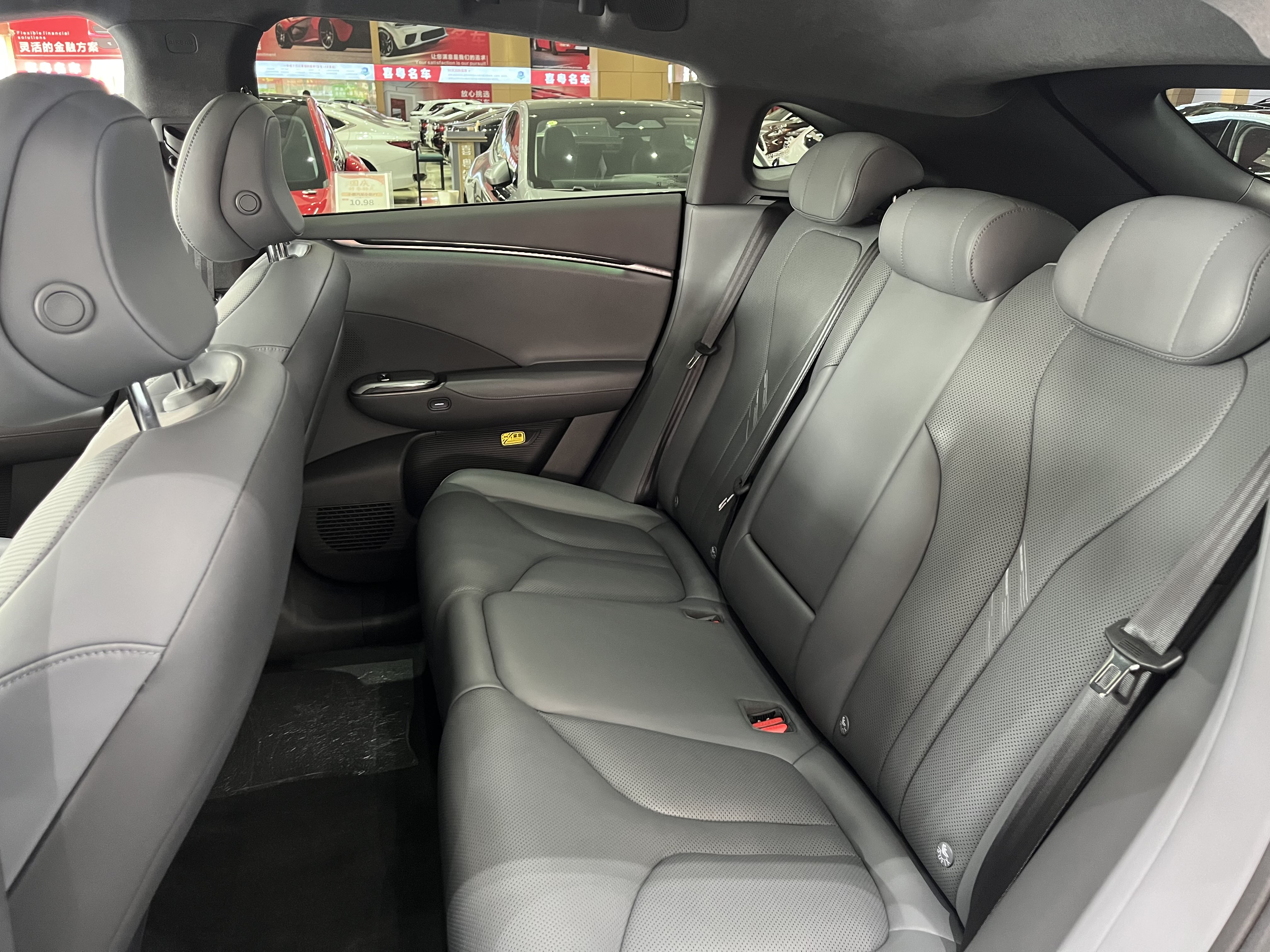 Xpeng G7 2025 immagine di auto #10