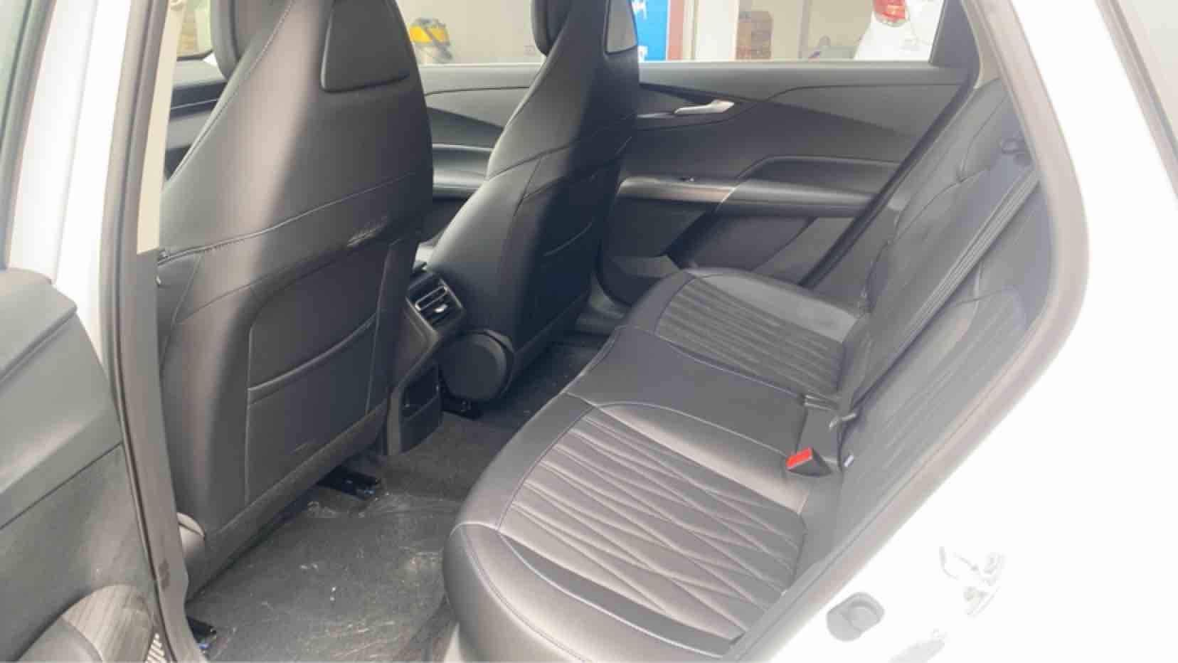 Changan EadoPHEV 2025 car image #10