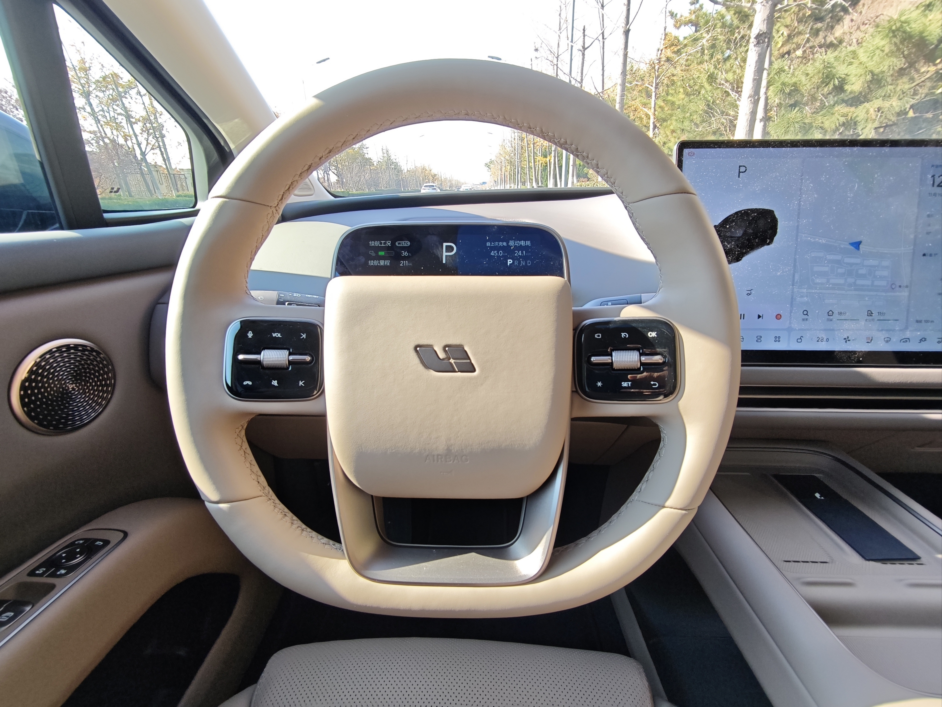 理想汽车 理想i6 2025 汽车图片 #10