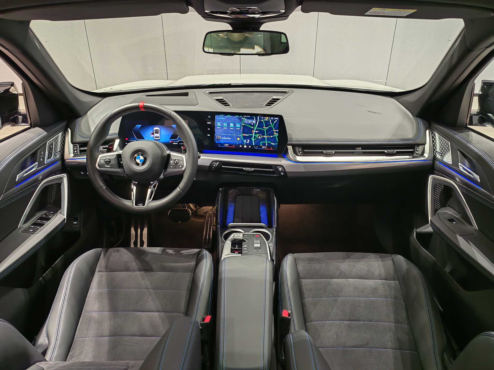 BMW X1 M35Li 2025 car image #10