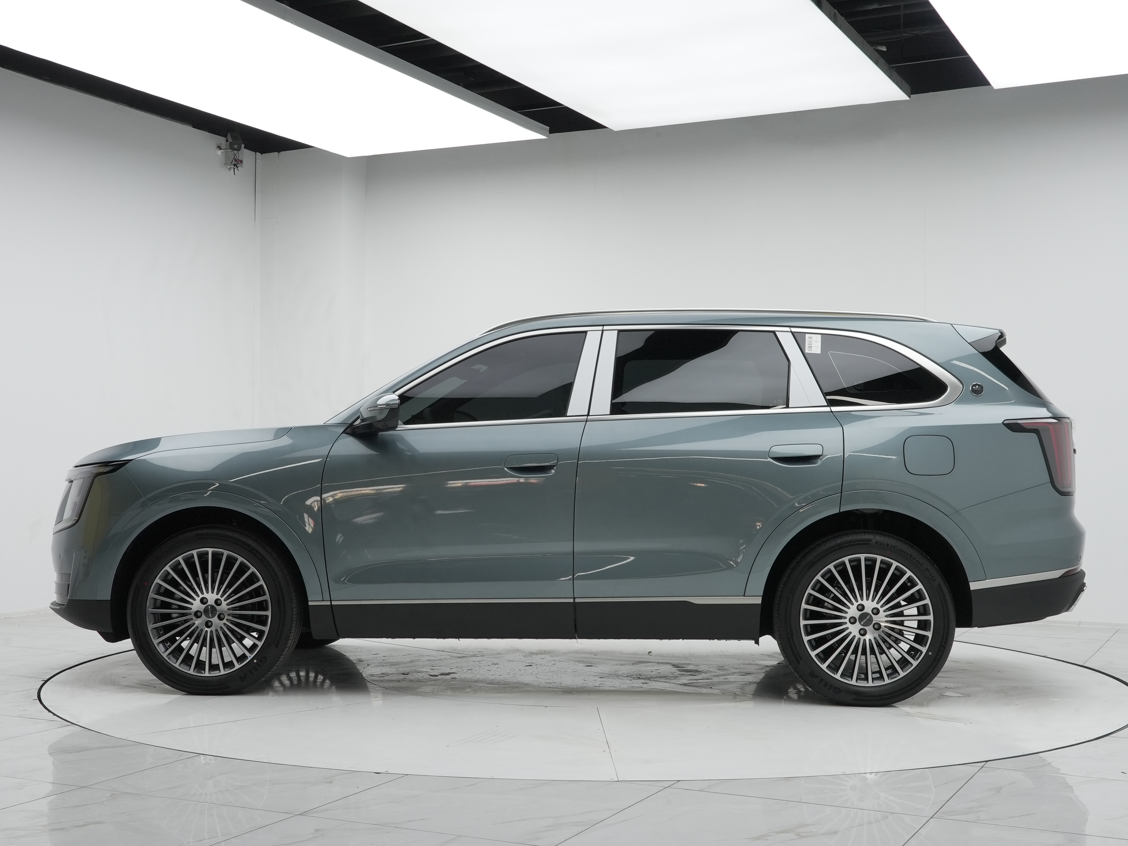 Jetour X70L 2026 car image #10