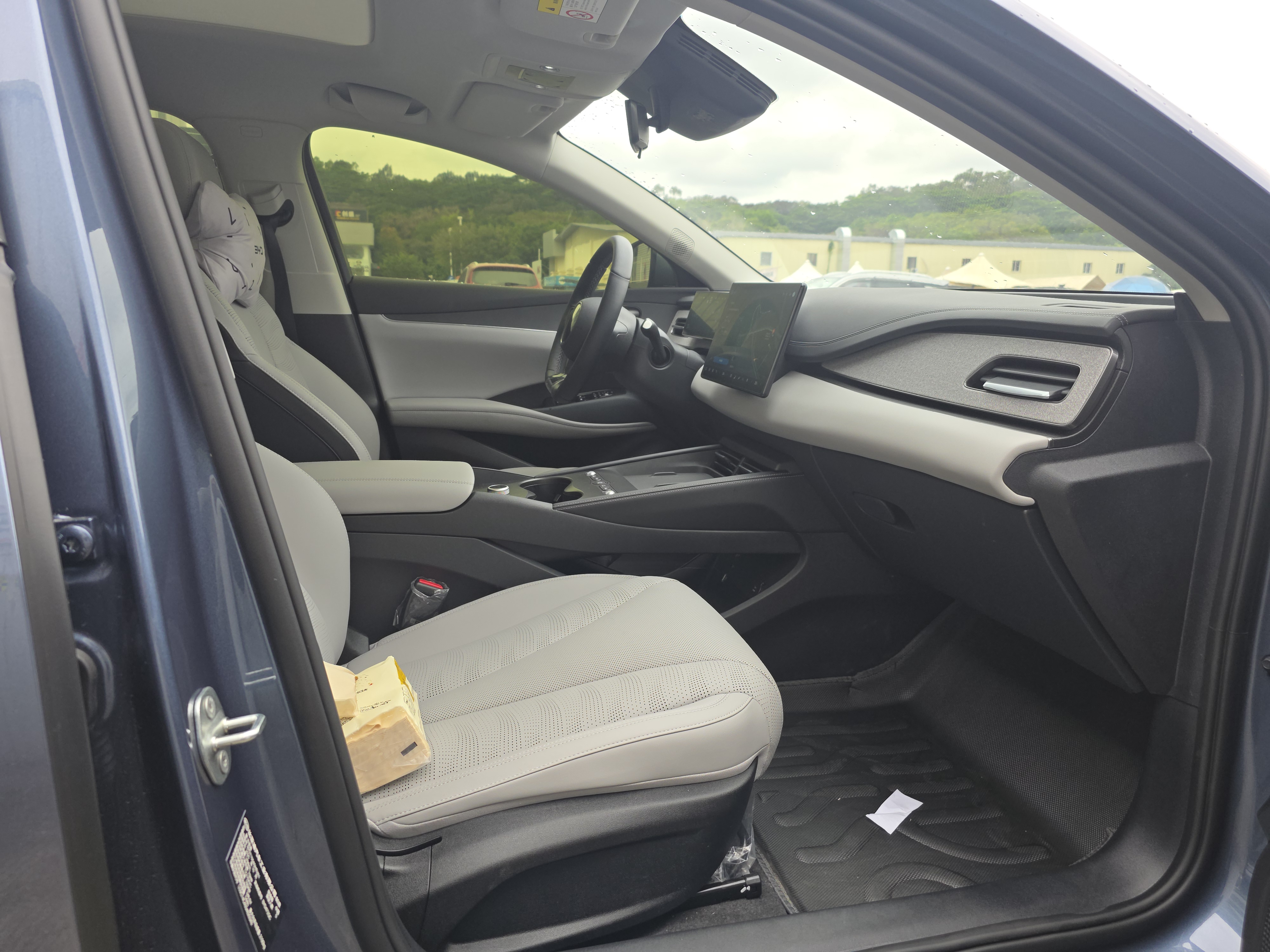 BYD Seal 06 DM-i 2025 car image #10