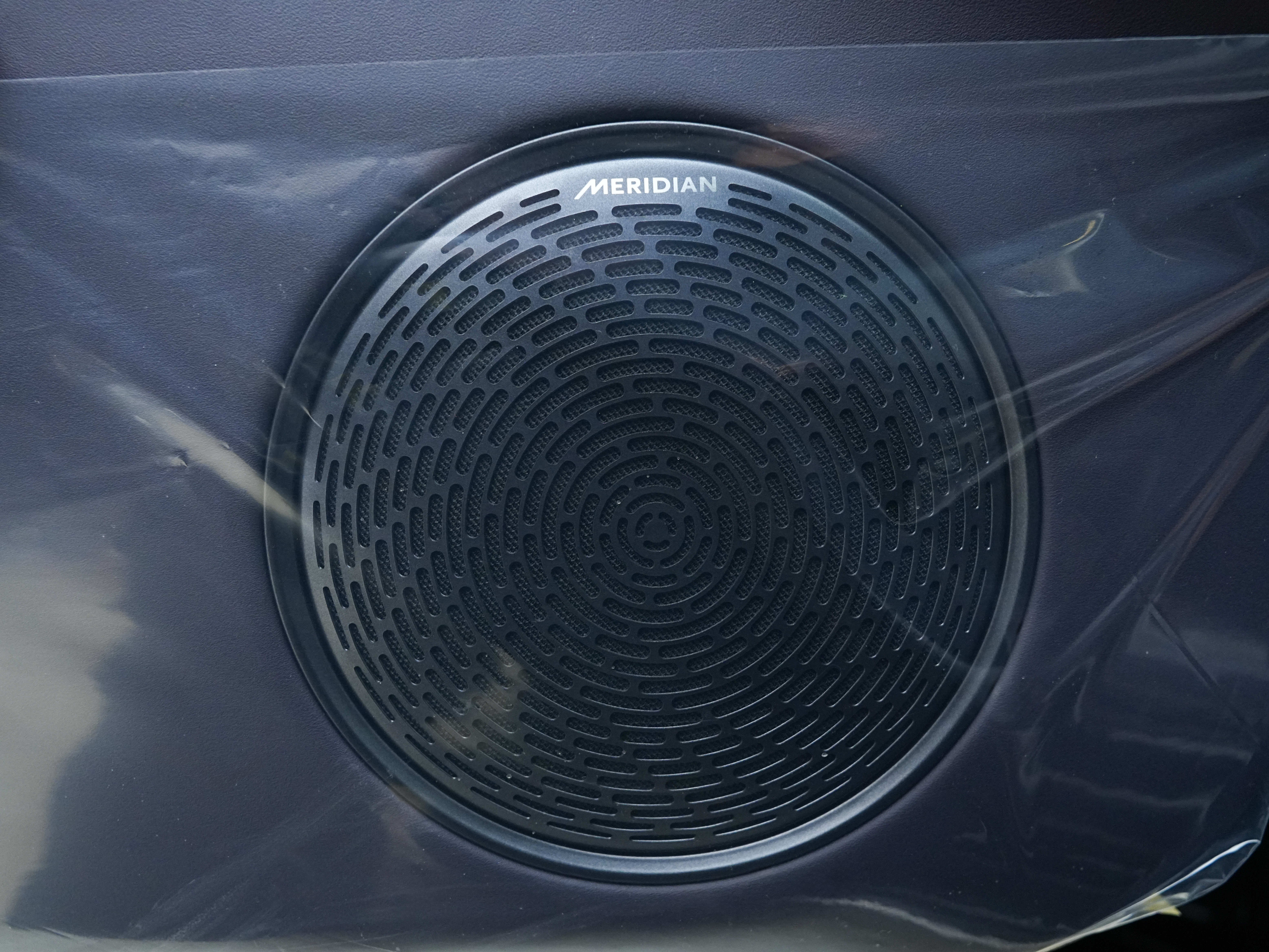 Avatr 06 2026 car image #10