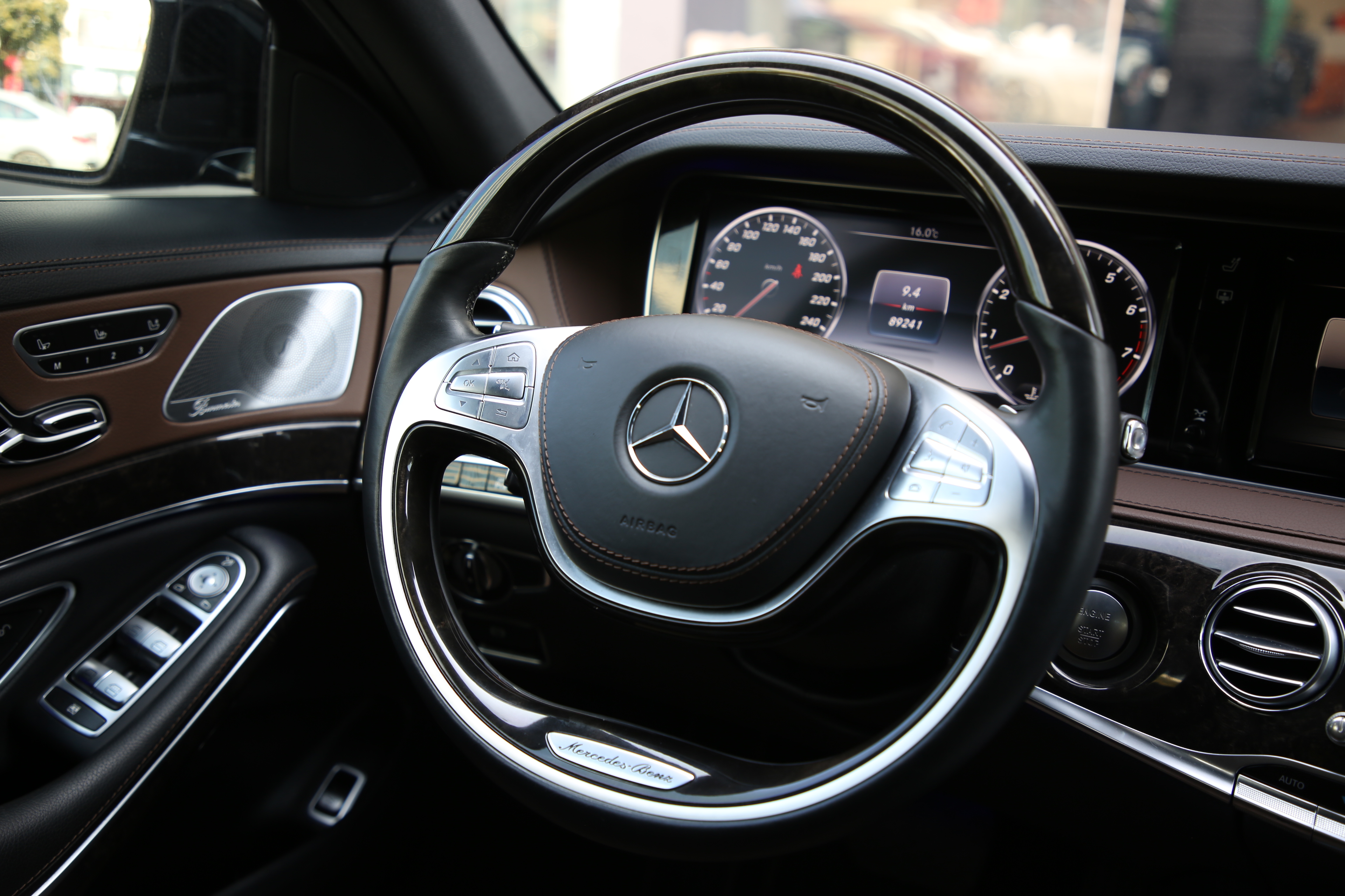 Mercedes-Benz S Class 2015 car image #10