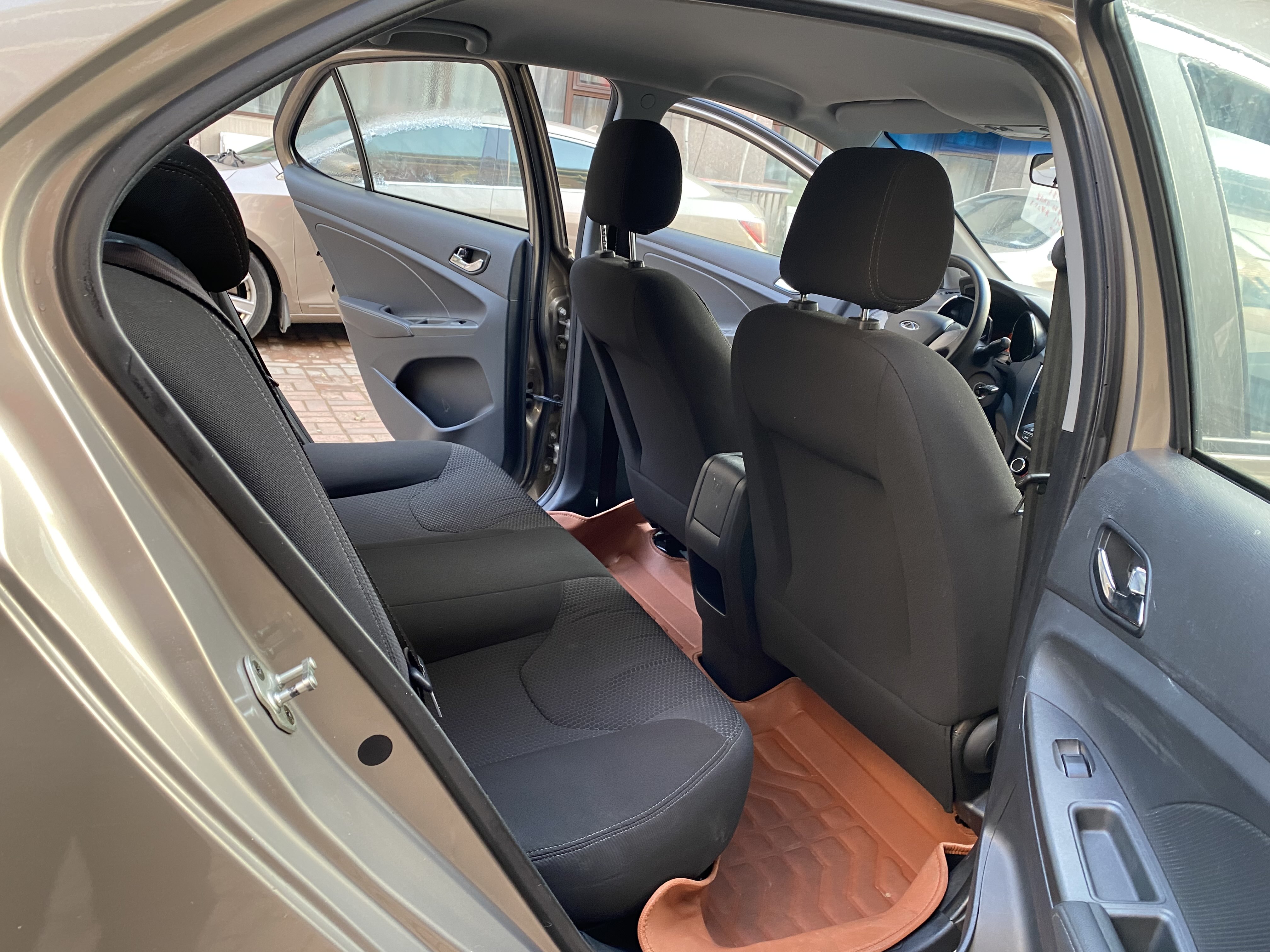 Chery Arrizo 3 2015 изображение автомобиля #10