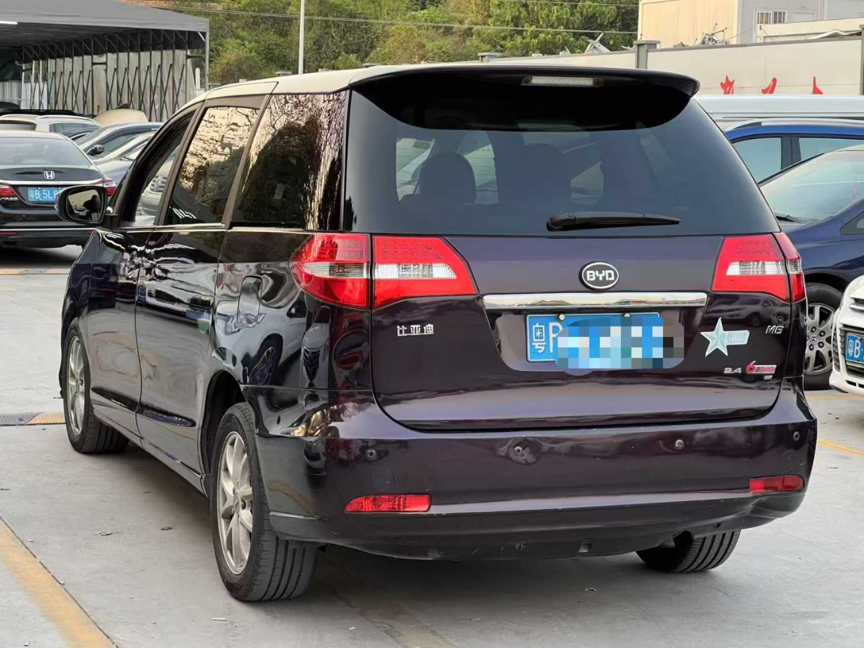 BYD M6 2016 #10 BYD M6 2016 car image #10