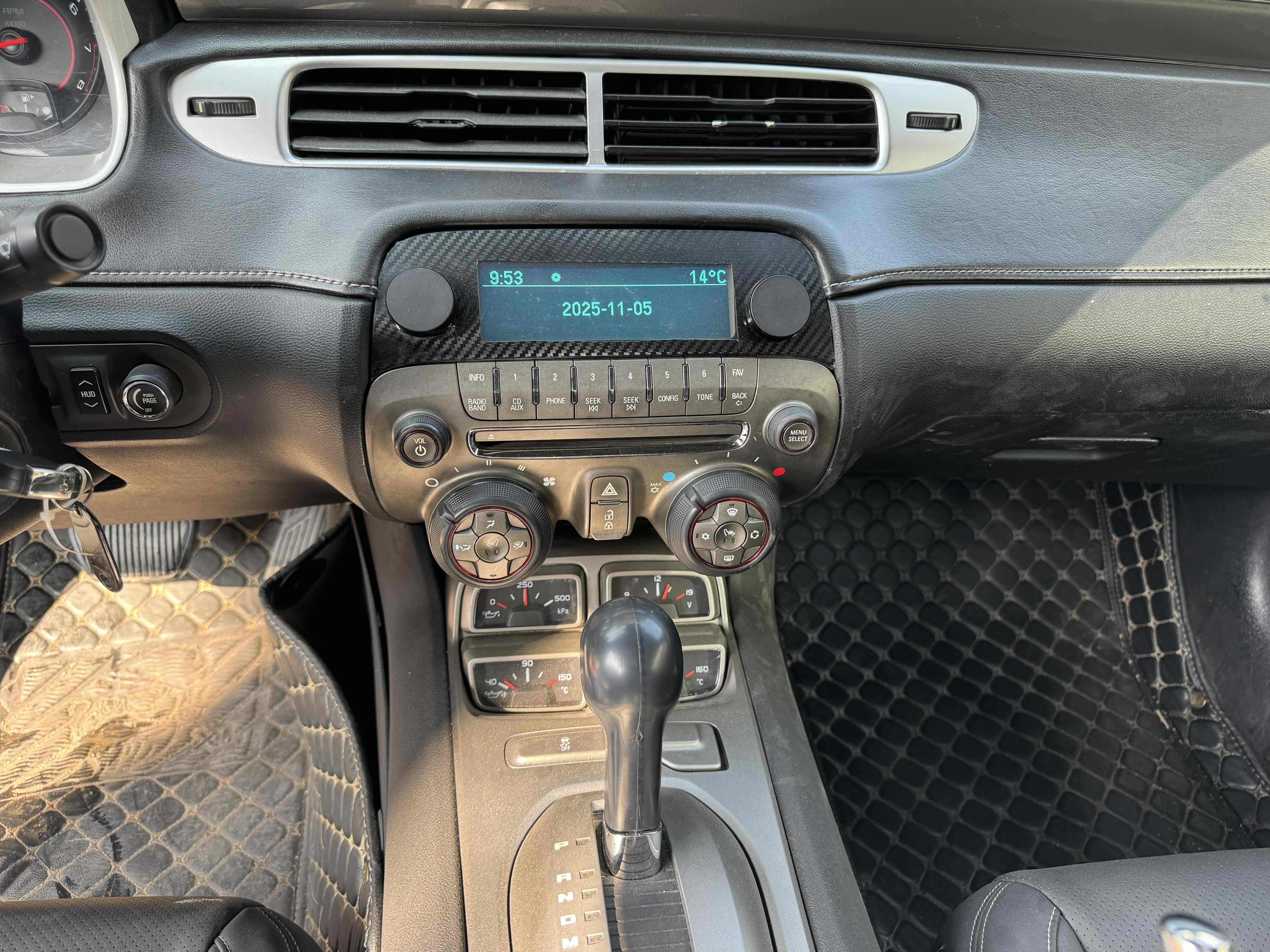 Chevrolet Camaro 2013 #10 Chevrolet Camaro 2013 car image #10