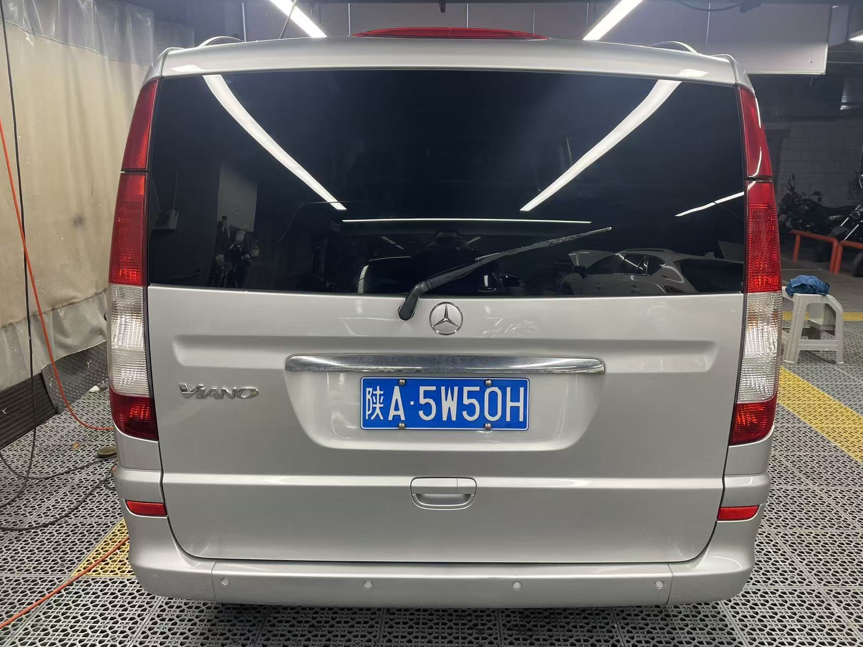 Mercedes-Benz Viano (Imported) 2008 car image #10