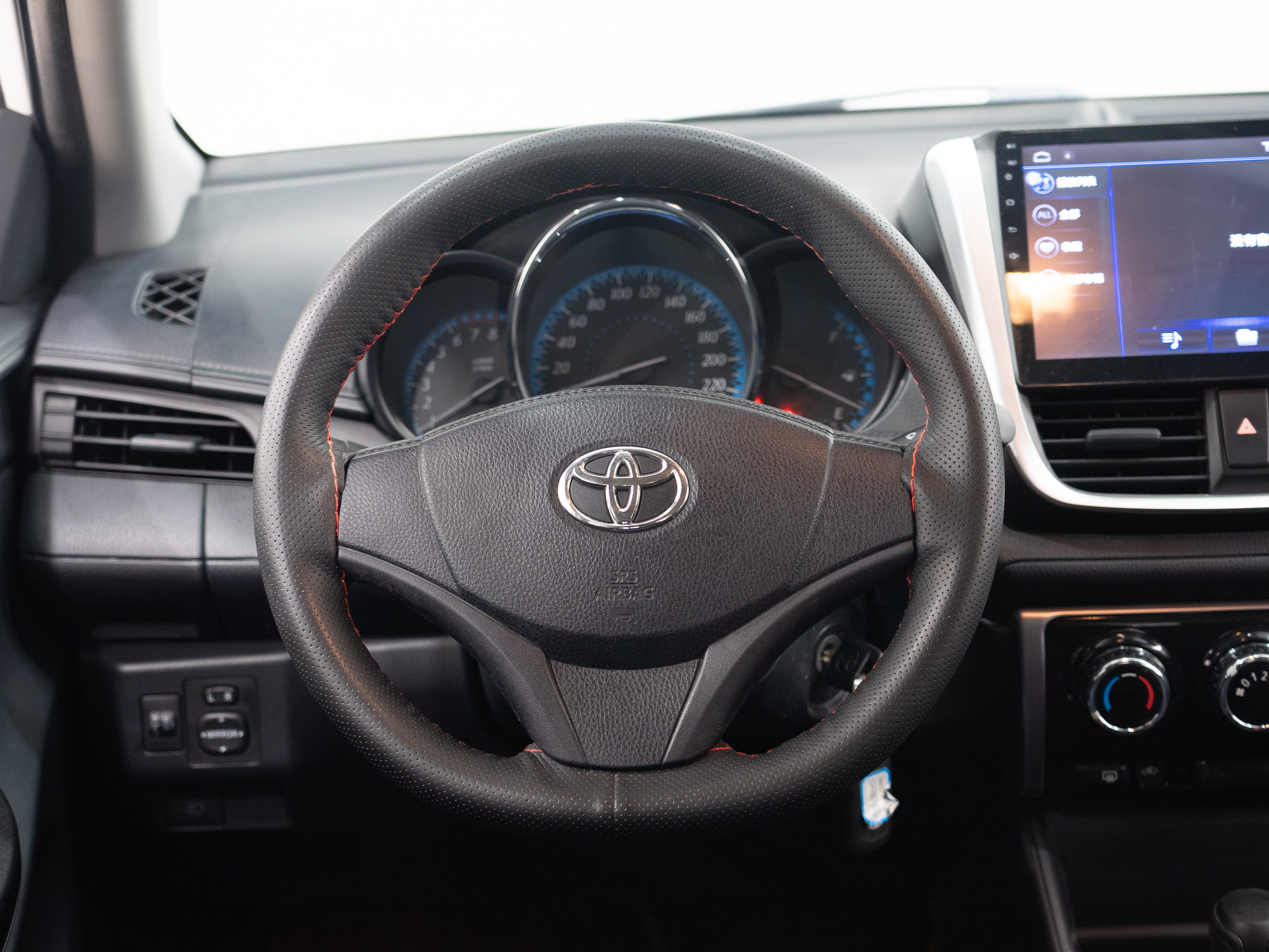 Yaris L Zhixuan 2015 car image #10