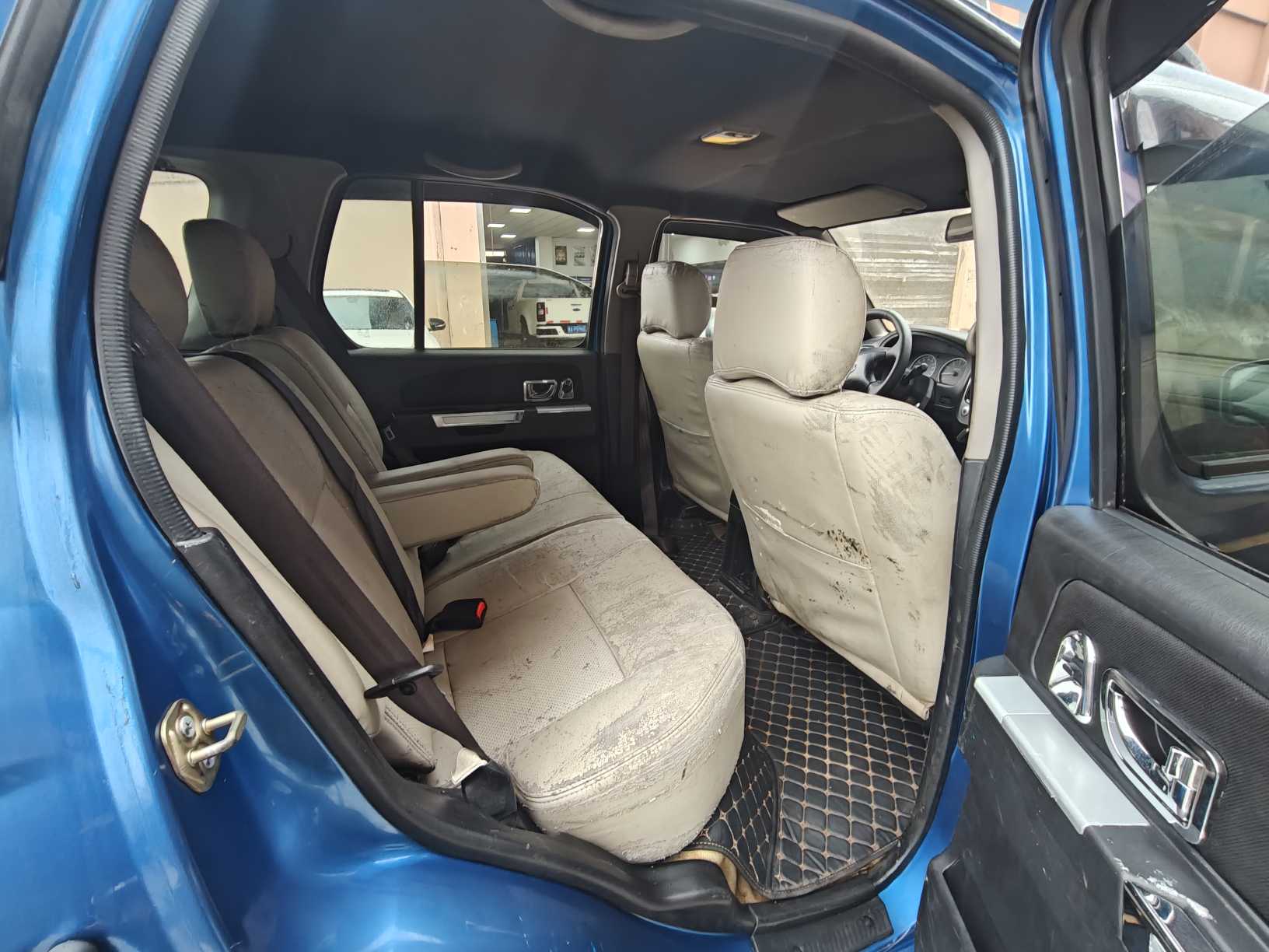 日产 日产帕拉丁 2011 汽车图片 #10