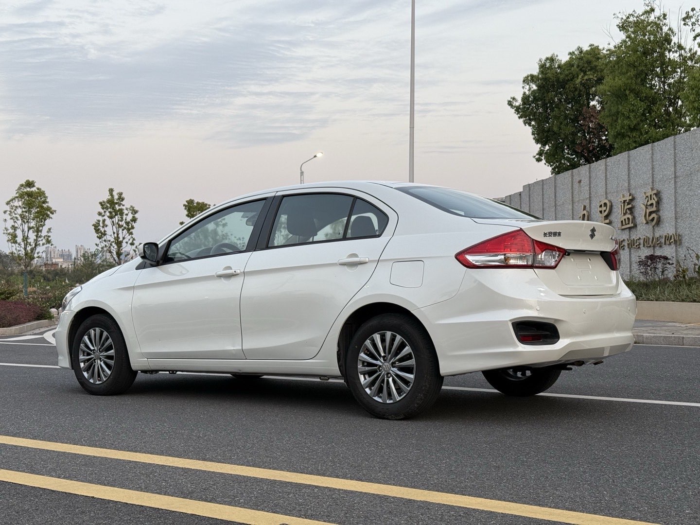 铃木 启悦 2016 汽车图片 #10