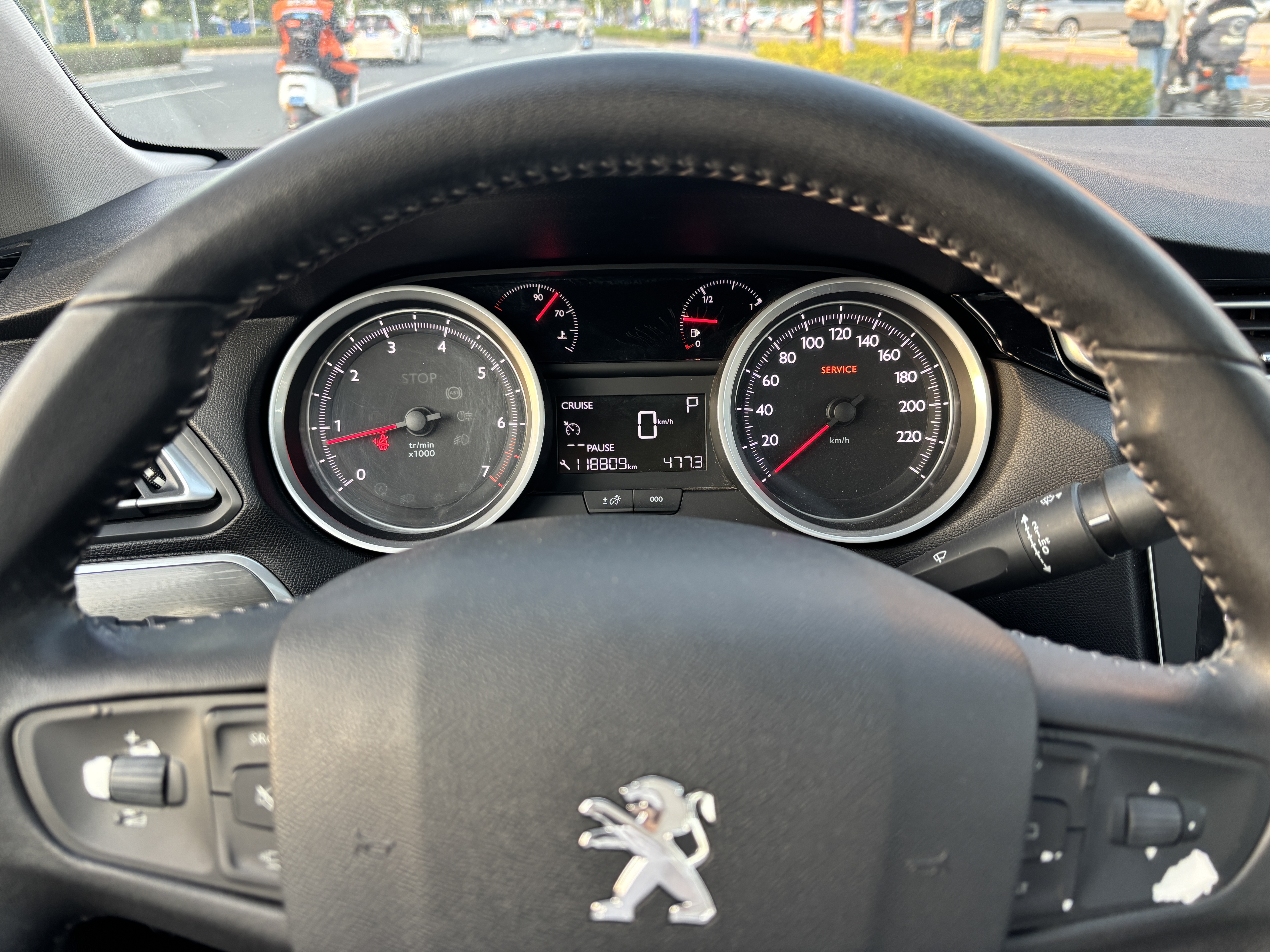 Peugeot 408 2015 car image #10