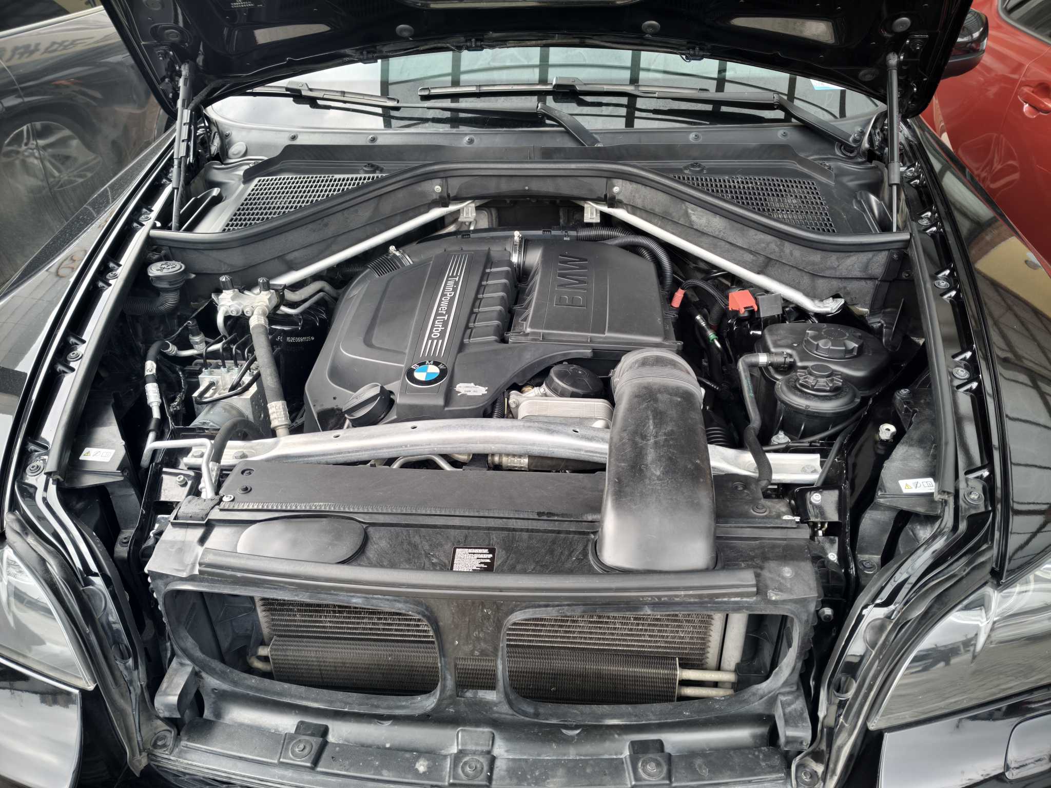 BMW X6 2015 изображение автомобиля #10