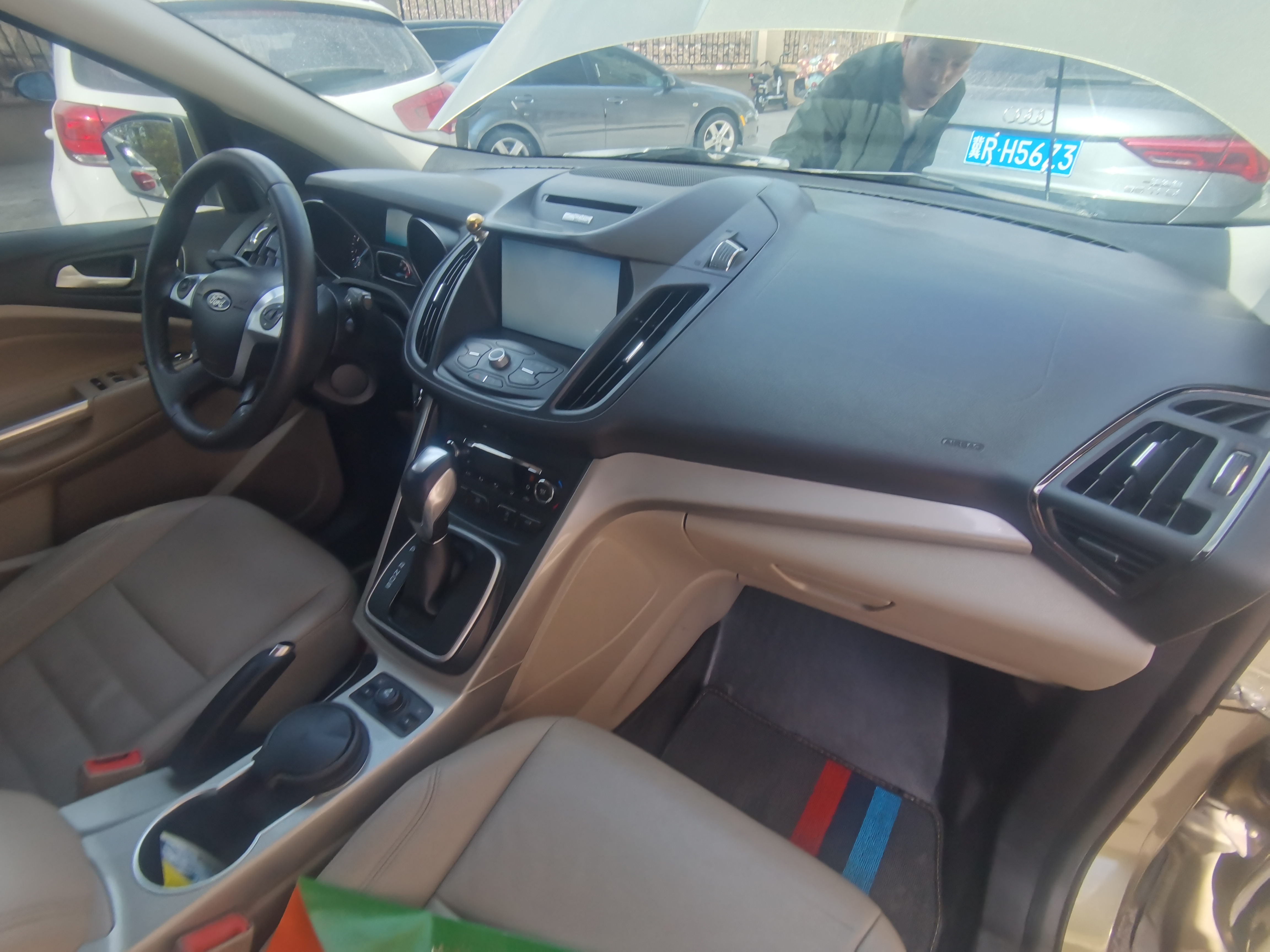 Ford Kuga 2015 #10 Ford Kuga 2015 car image #10