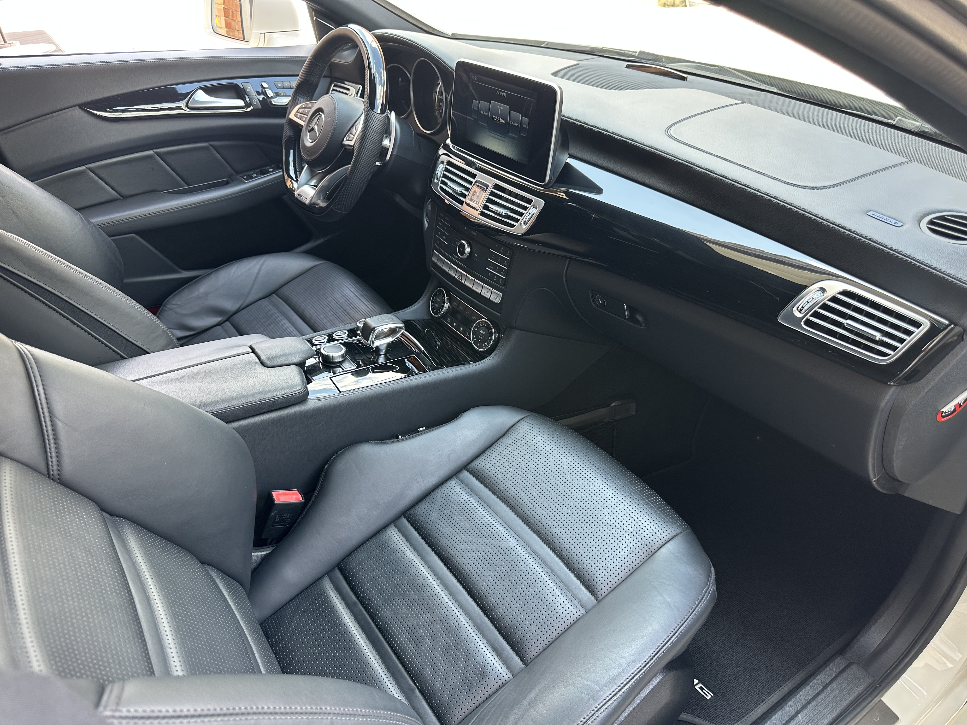 Mercedes-Benz CLS AMG 2017 car image #10