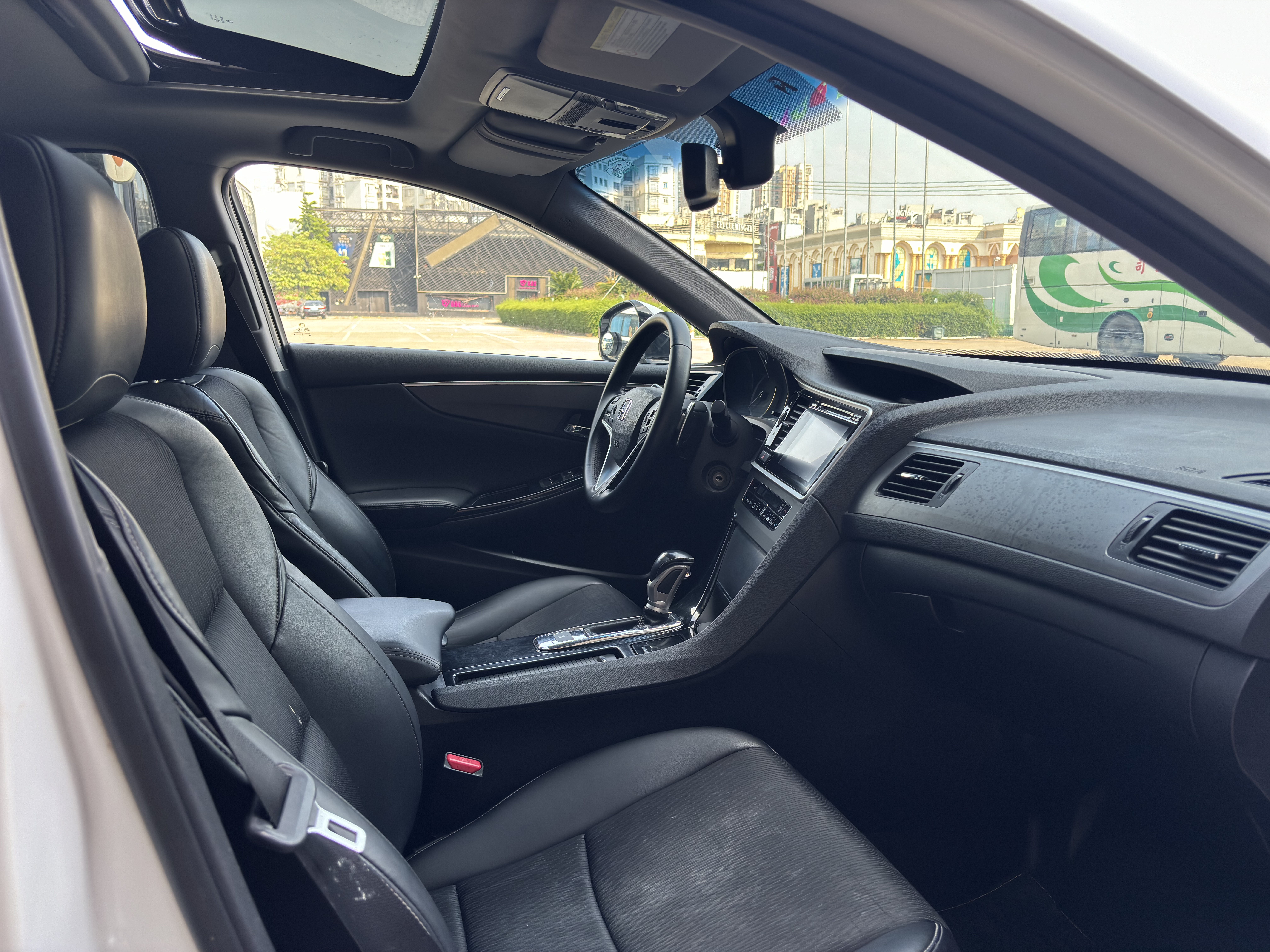 Honda Spirior 2016 #10 Honda Spirior 2016 car image #10