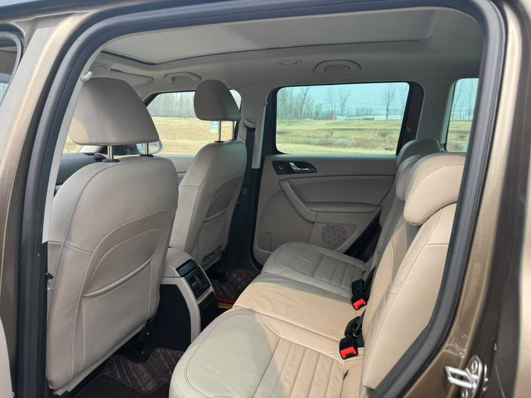 Skoda Yeti (Imported) 2015 car image #10